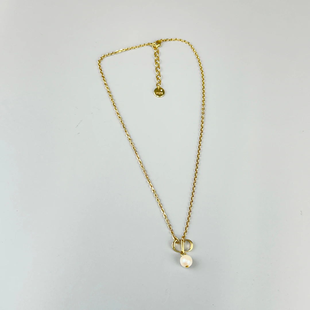 CHRISTIAN DIOR COSTUME NECKLACE.
