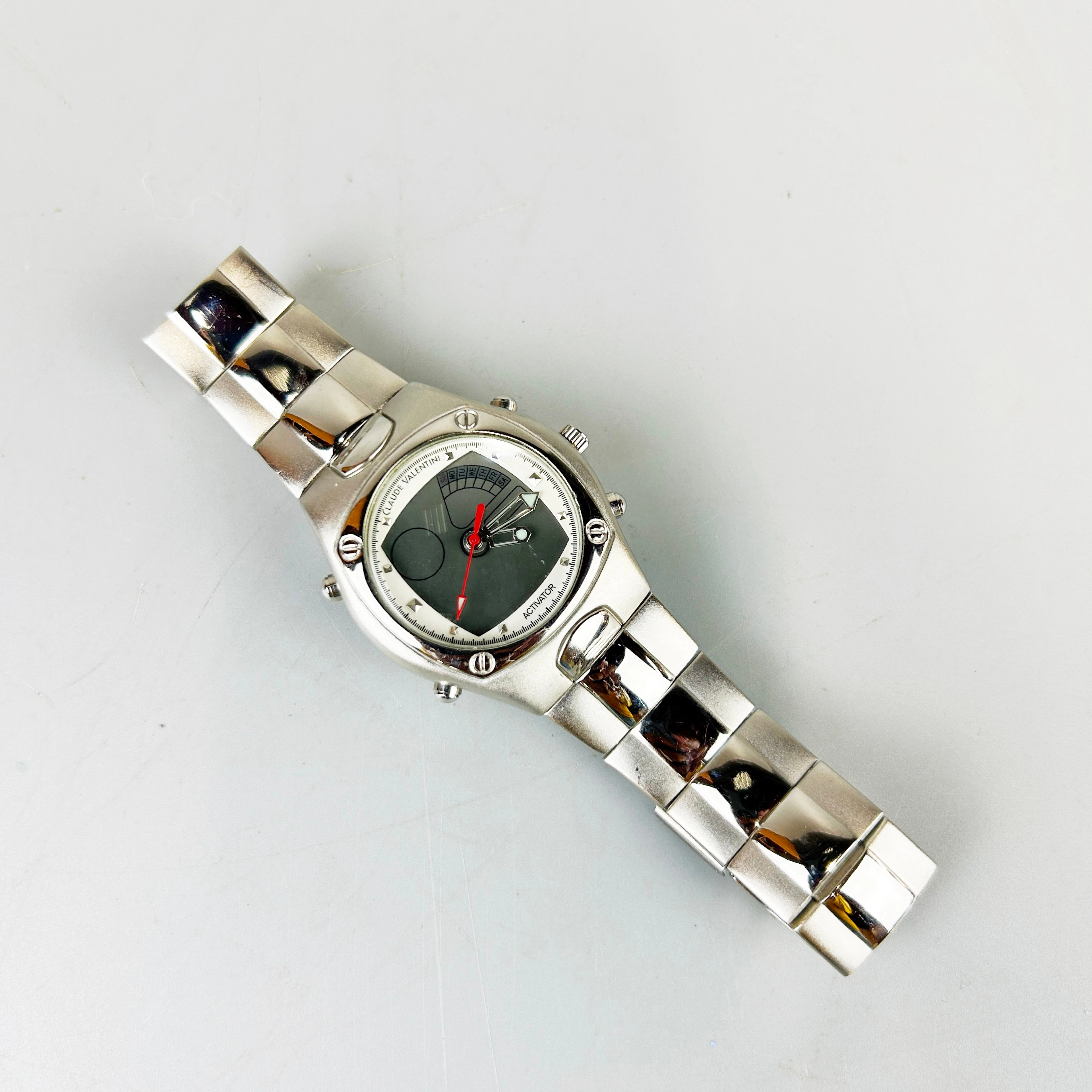 CLAUDE VALENTINI WRISTWATCH.