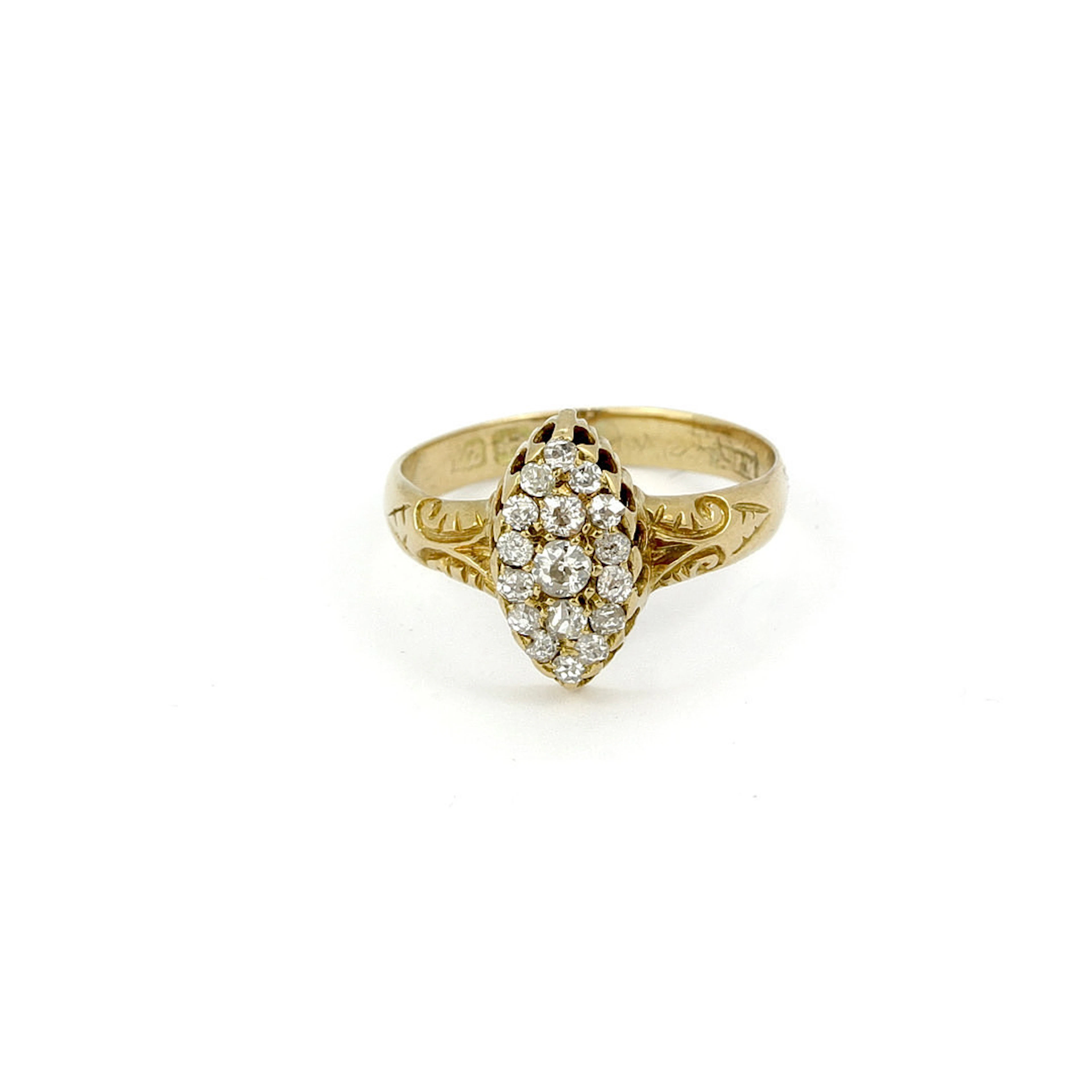 18CT GOLD OLD CUT DIAMOND RING.