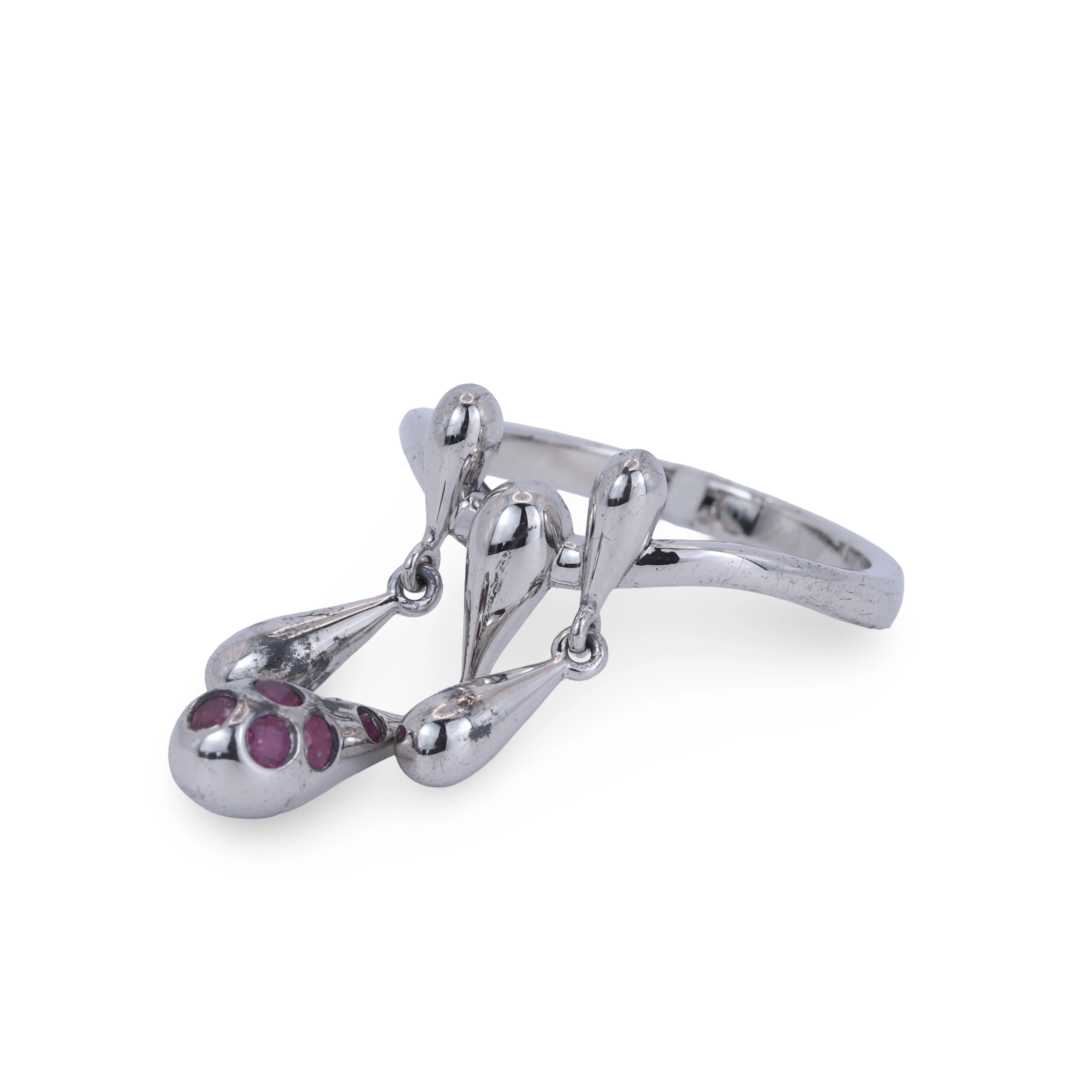 LUCY QUARTERMAINE SILVER RING.