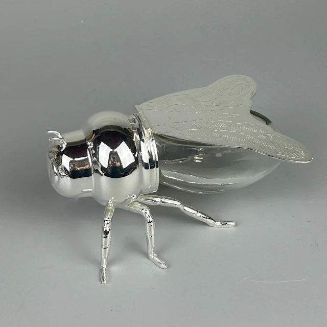 SILVER PLATE & GLASS HONEY POT.
