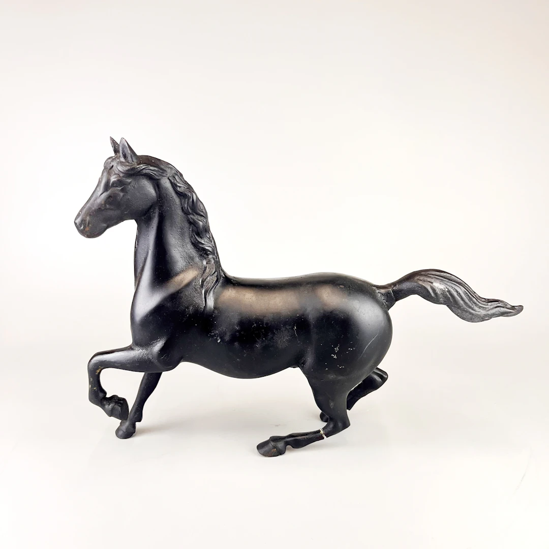 SPELTER HORSE.