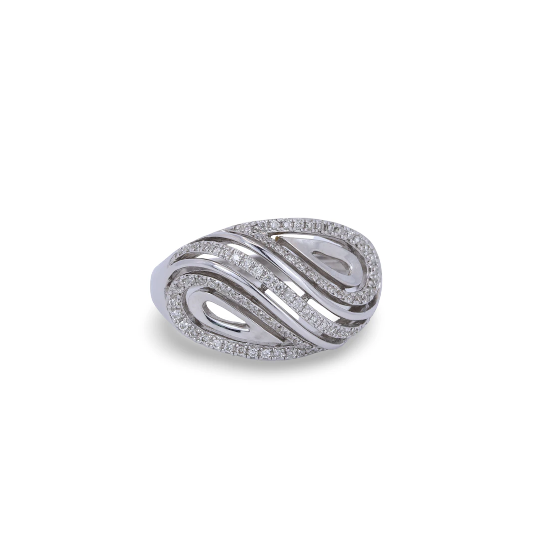 18CT DIAMOND RING.