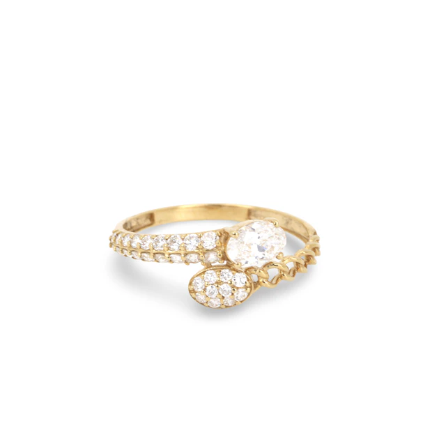 18CT GOLD DIAMOND RING.