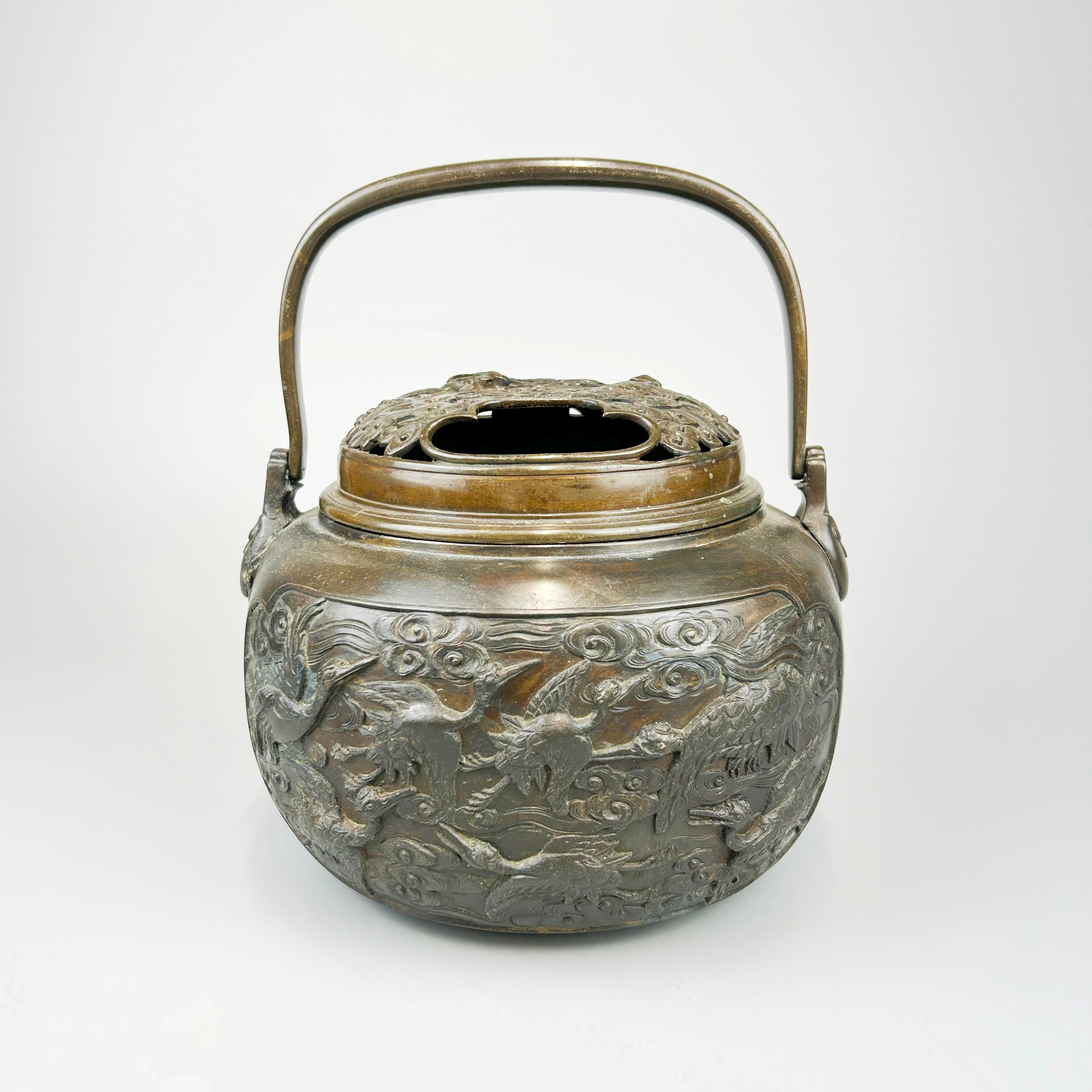 ANTIQUE JAPANESE CENSER.