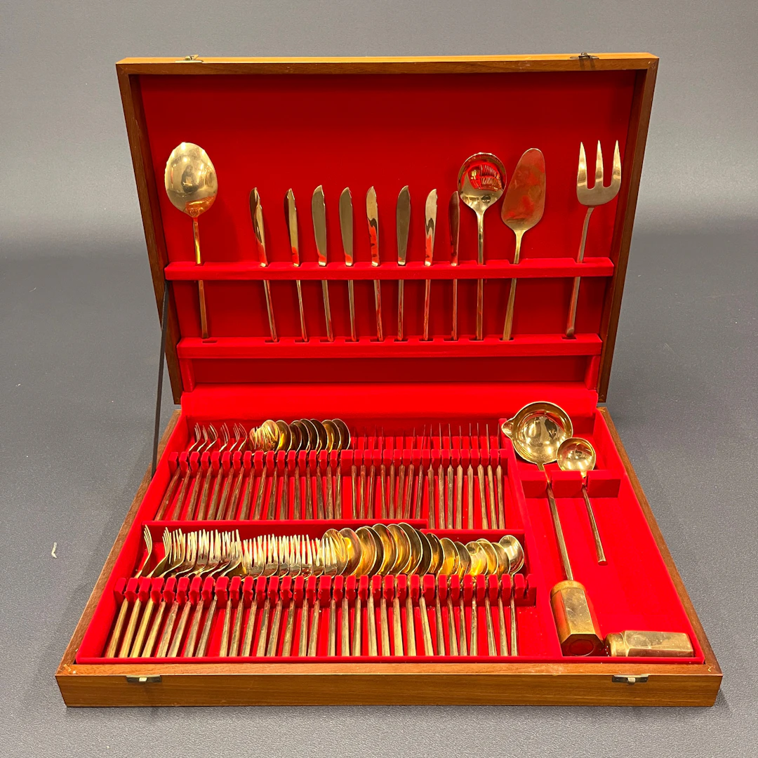 THAI BRONZE CUTLERY SET.