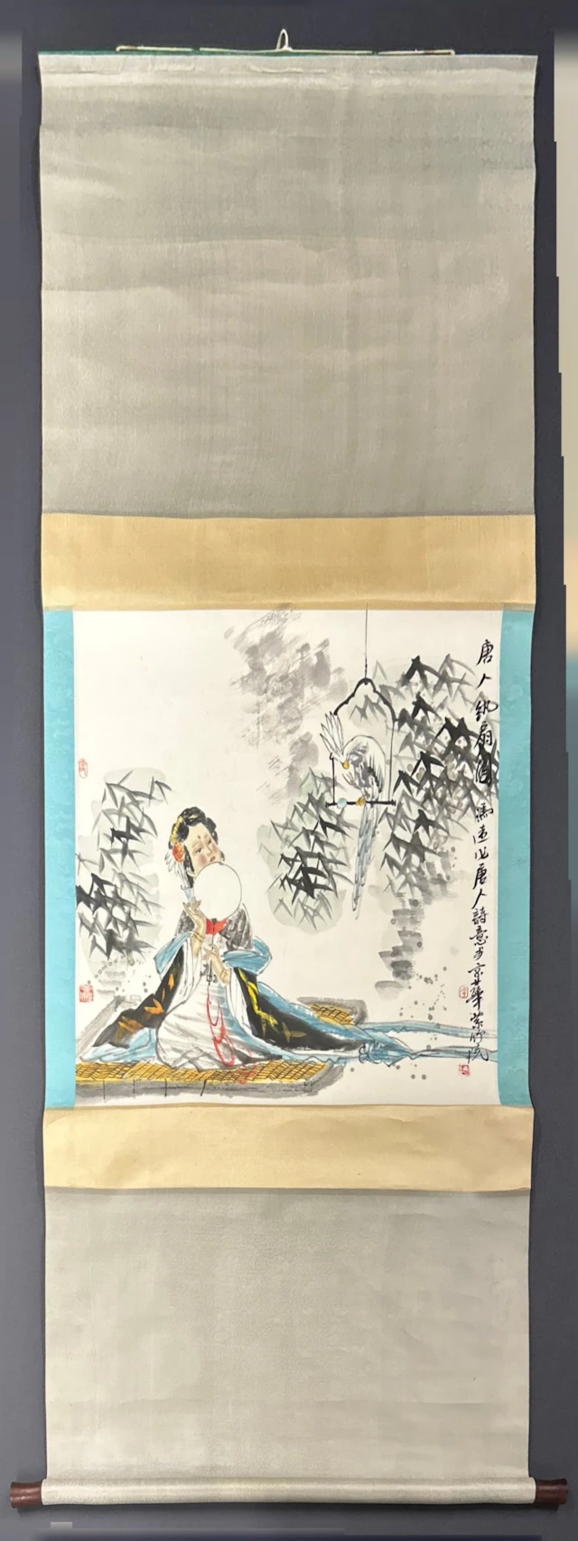 CHINESE SILK MOUNTED SCROLL.