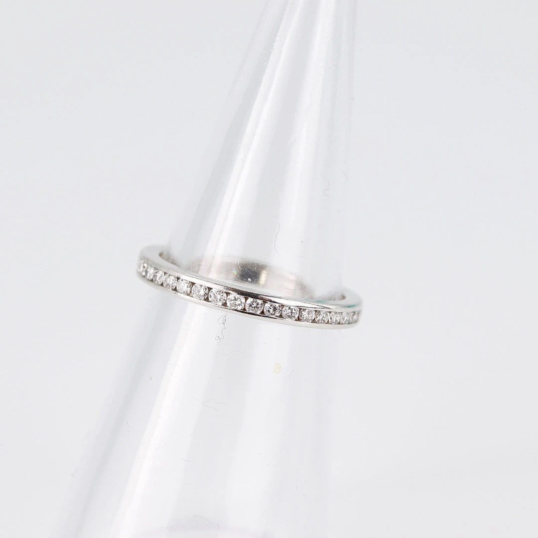 TIFFANY & CO DIAMOND FULL ETERNITY RING.