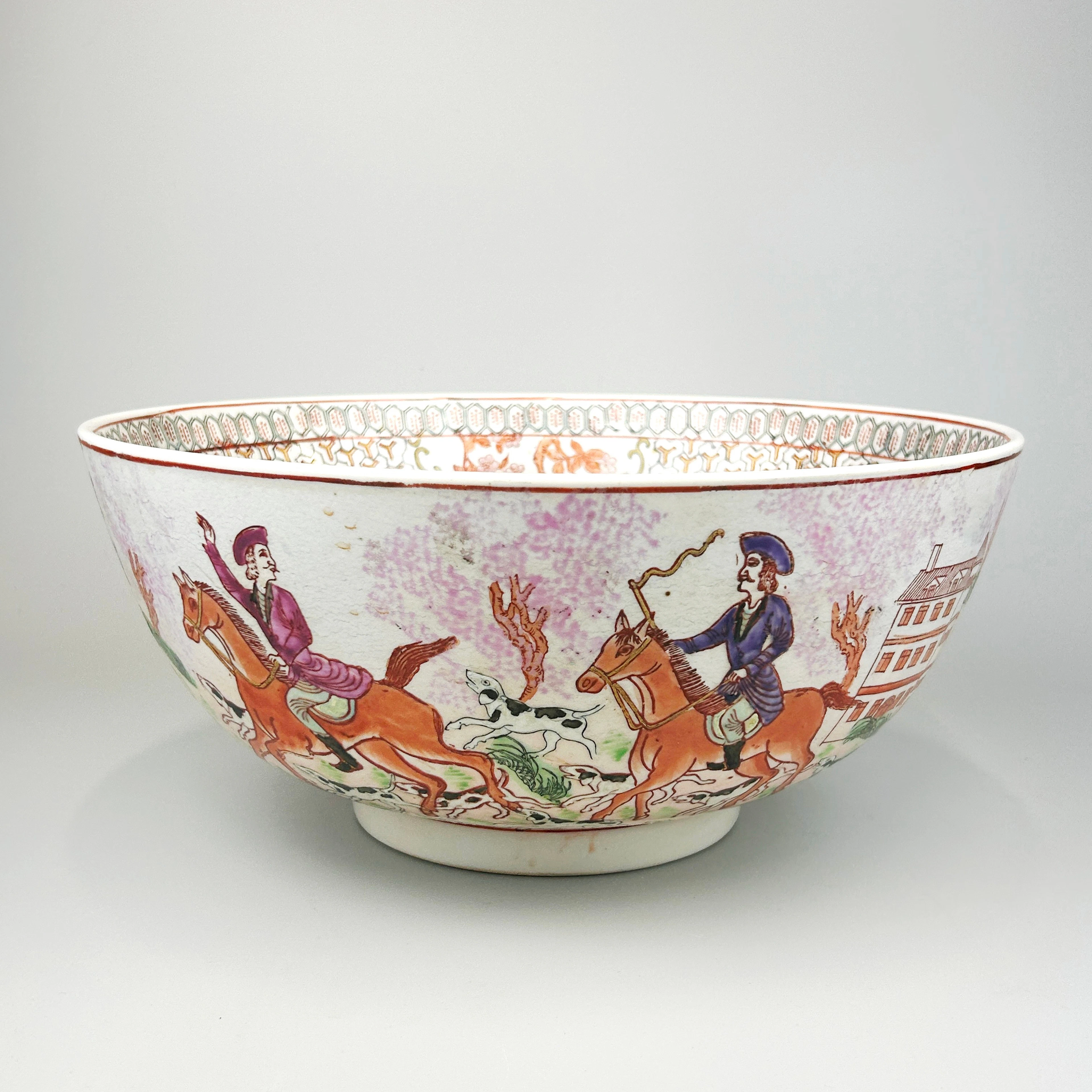 LARGE CHINESE EXPORT PORCELAIN BOWL.