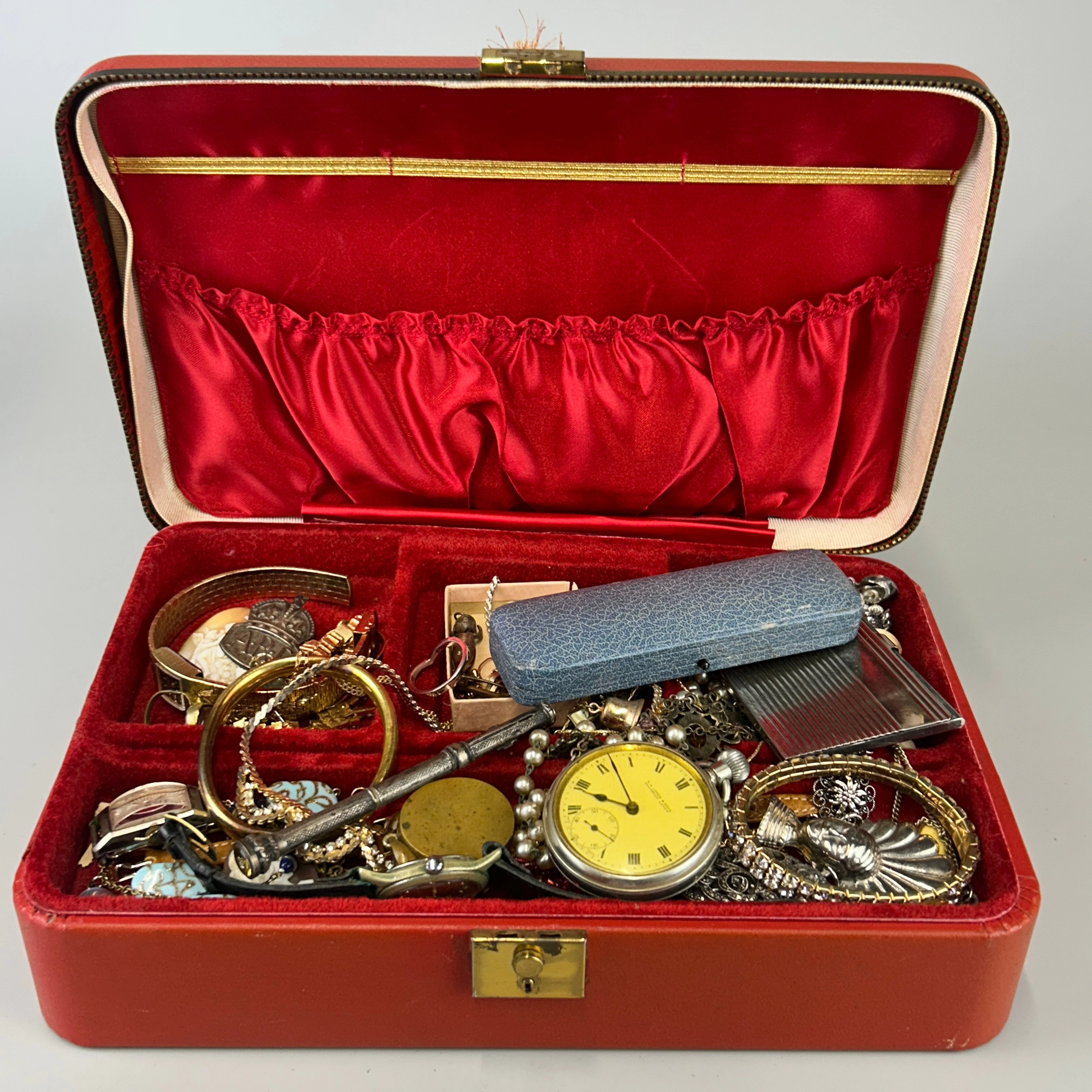 JEWELLERY BOX AND CONTENTS.