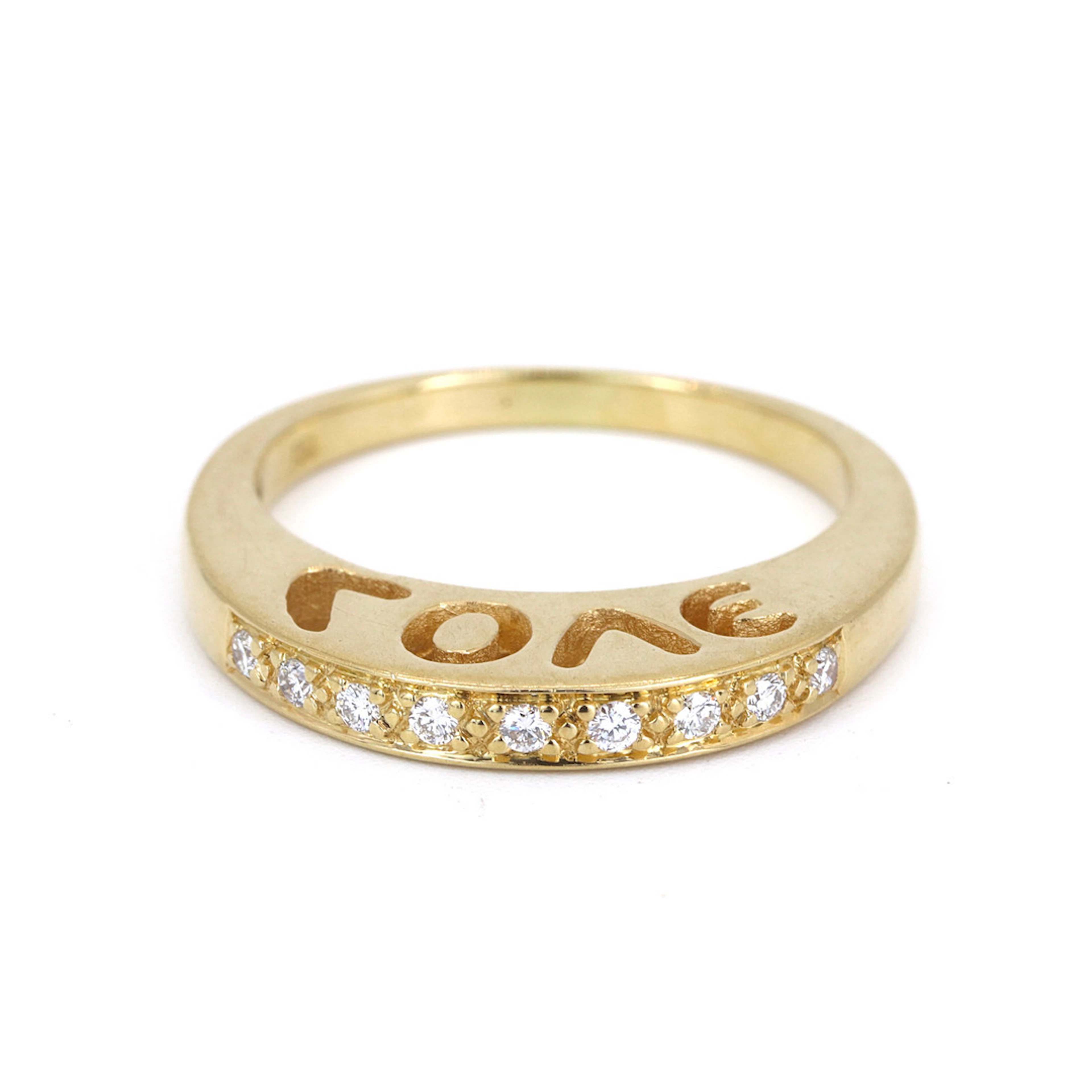 18CT GOLD DIAMOND RING.