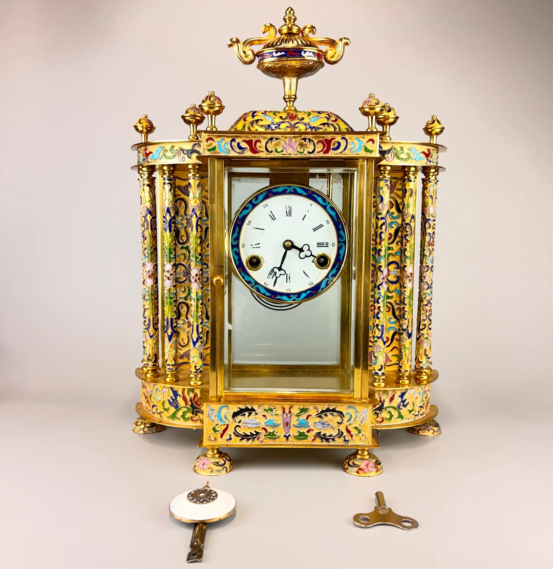 ENAMELLED MANTEL CLOCK.