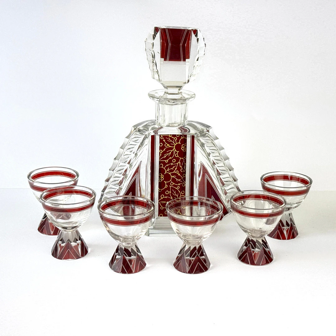 KARL PALDA. ART DECO GLASS SET.