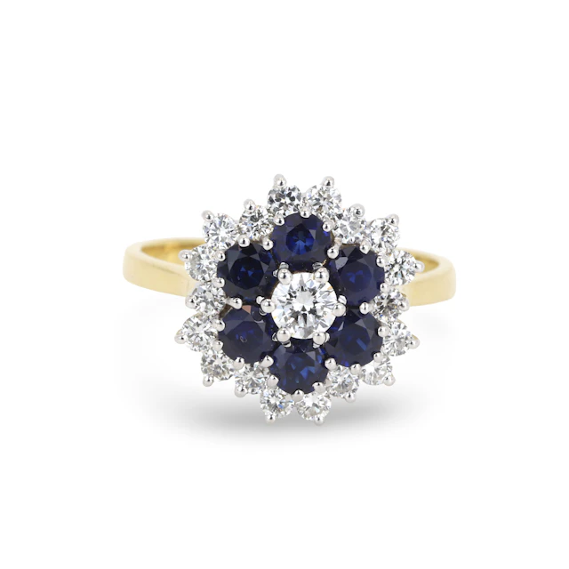 18CT GOLD SAPPHIRE & DIAMOND RING.