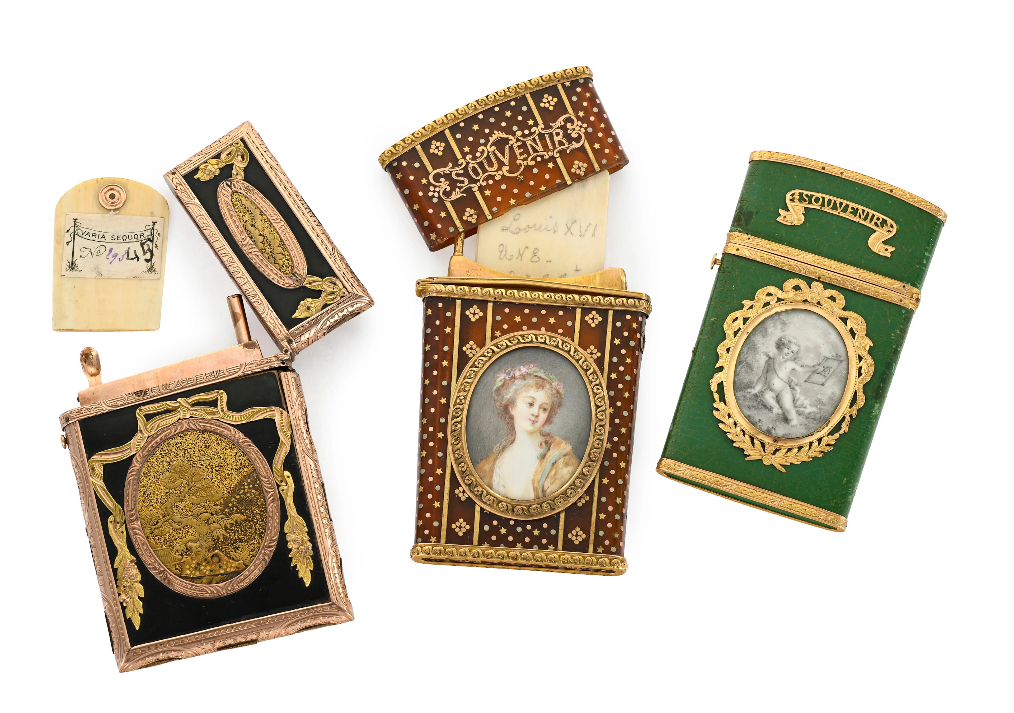 Ensemble de trois étuis à carnets de bal “Souvenir”, fin XVIIIe-début