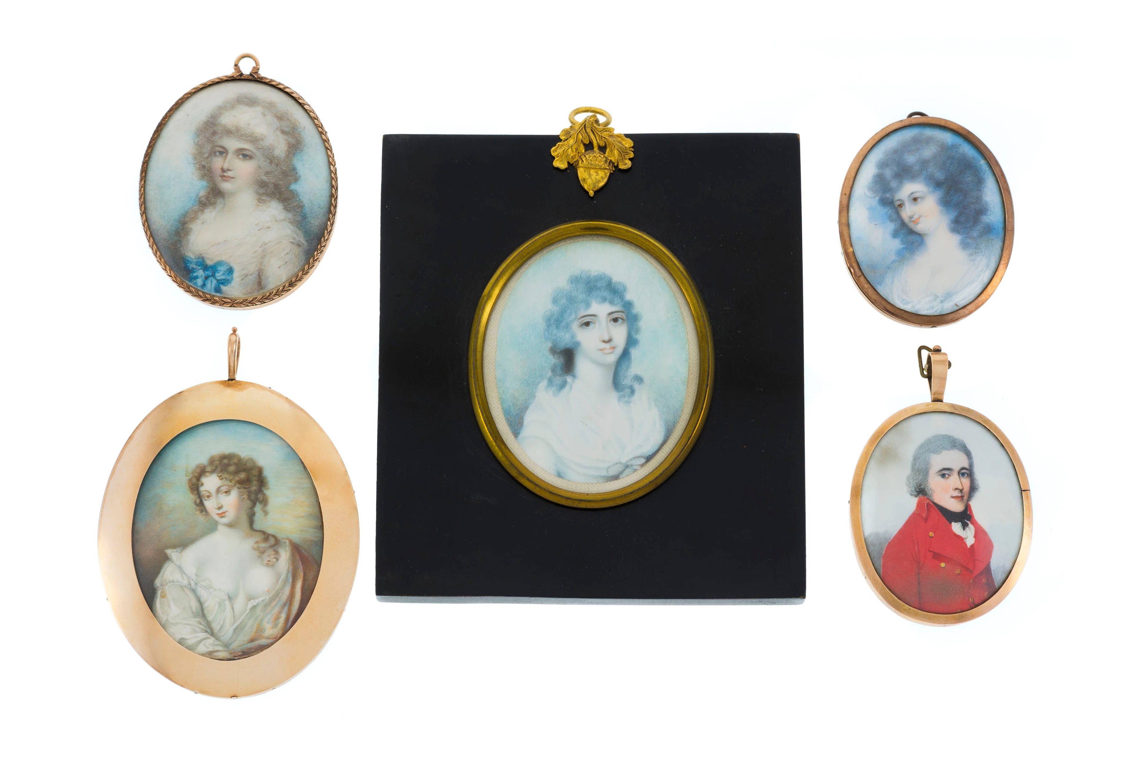 Collection de 4 miniatures montées en porte-souvenirs en or, école