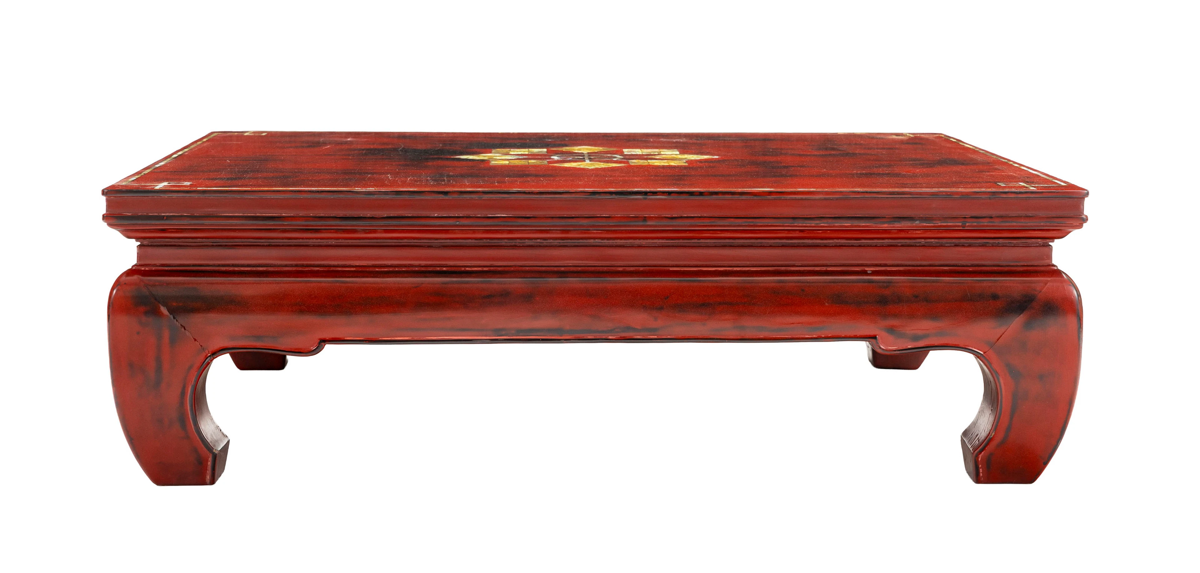 Table basse, Chine, XXe s., en bois laqué rouge avec incrustations