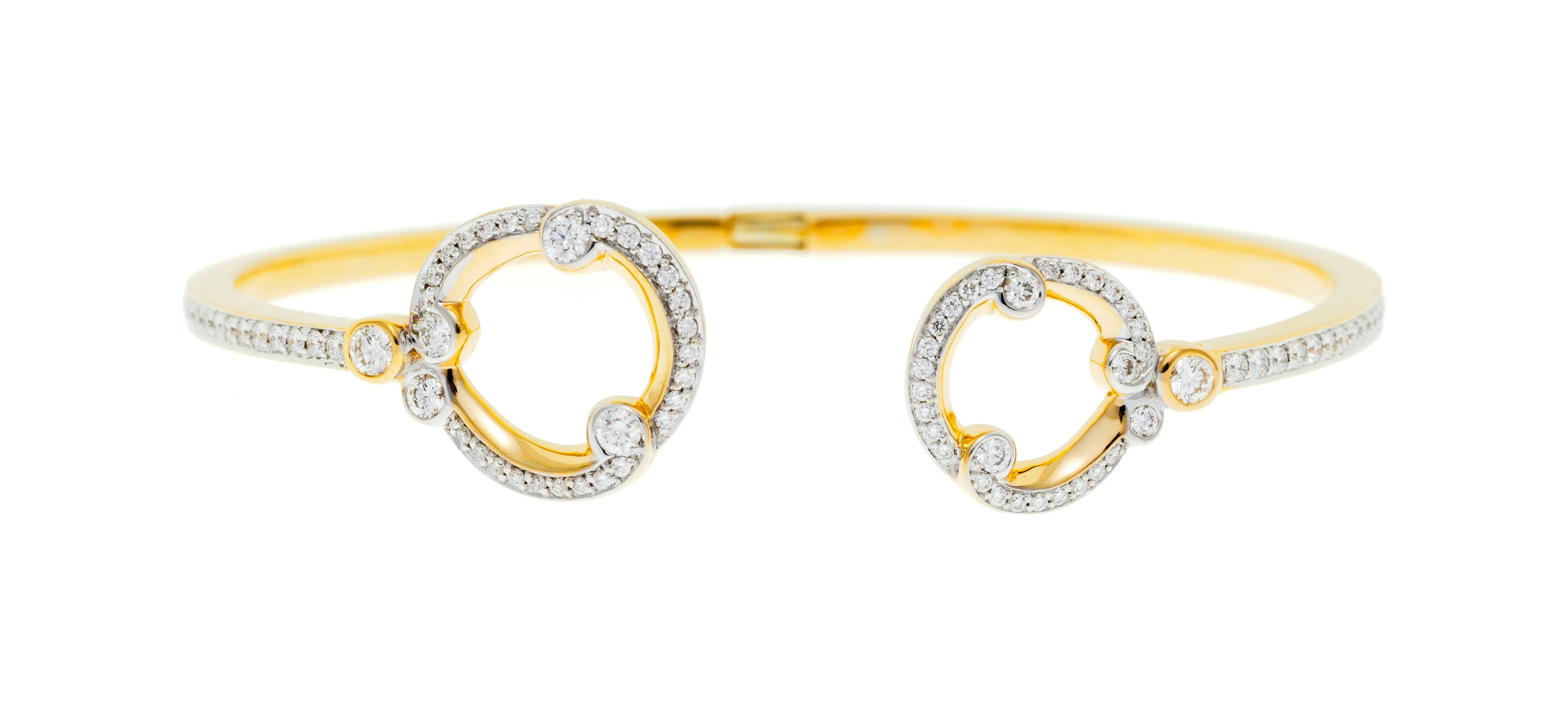 Fabergé, Rococo, bracelet or rose 750 serti de diamants taille brillant