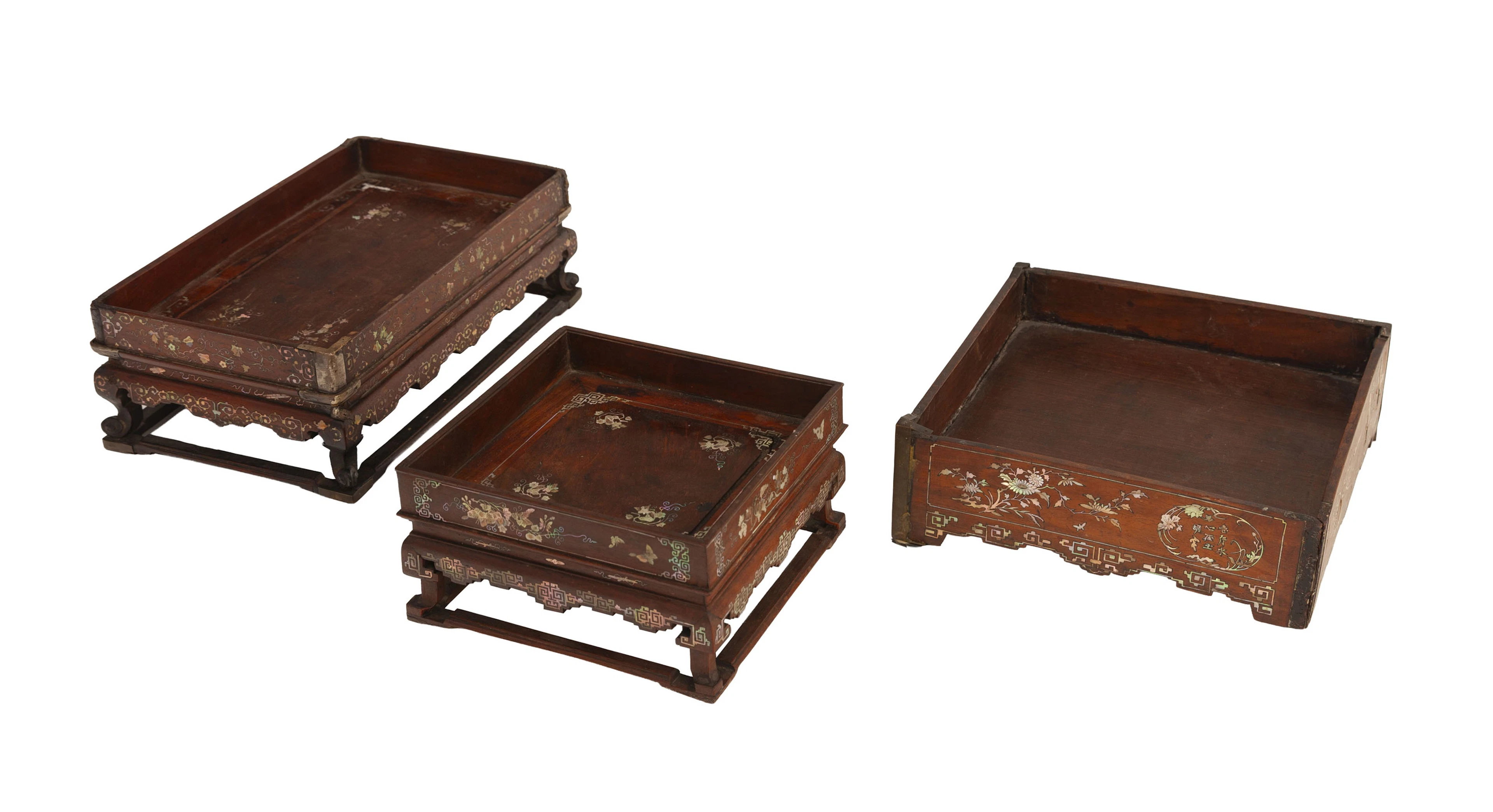 Ensemble de 3 présentoirs à thé en bois avec incrustations de nacre