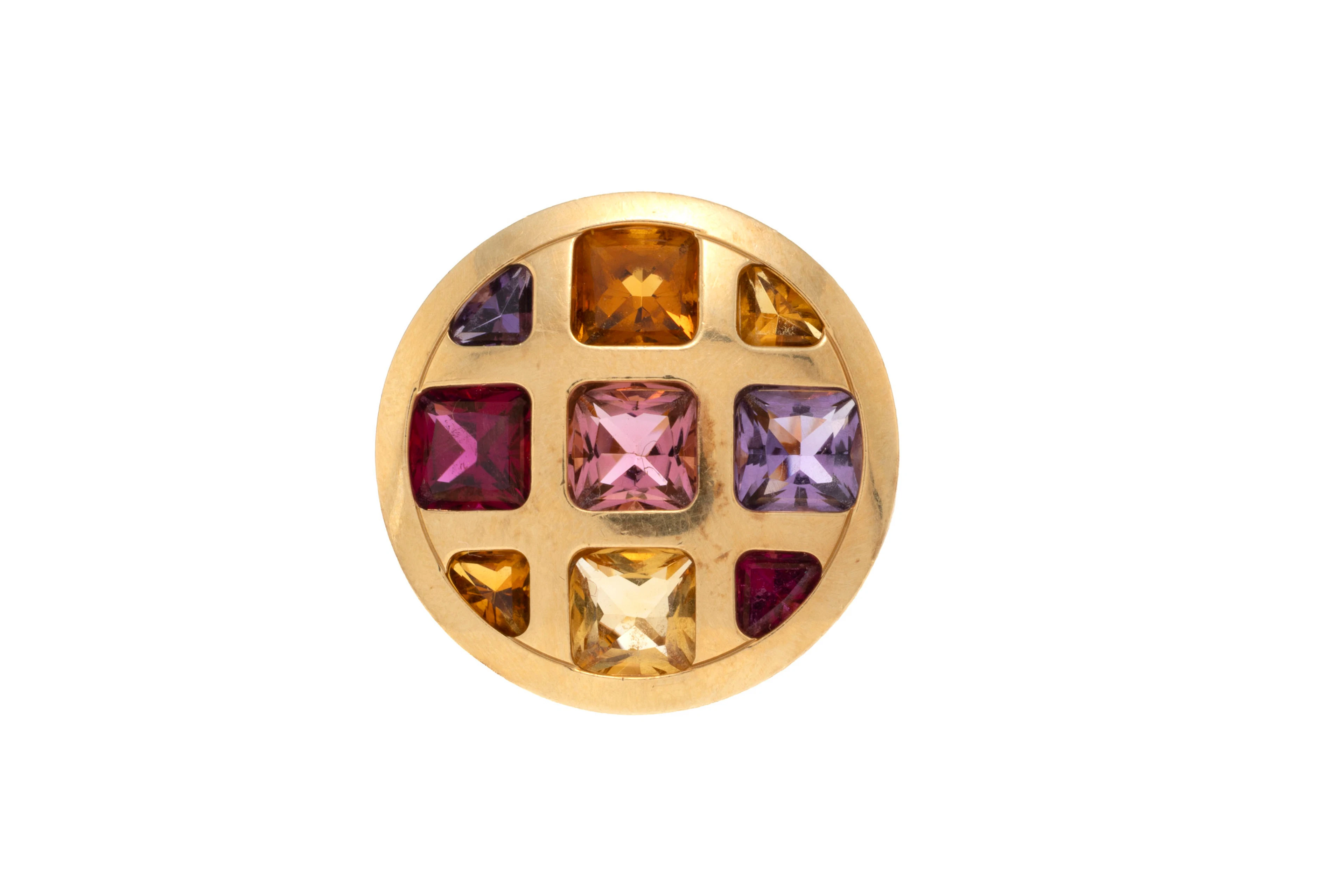 Cartier, Pasha, bague or 750 à motif quadrillé sertie d'améthystes
