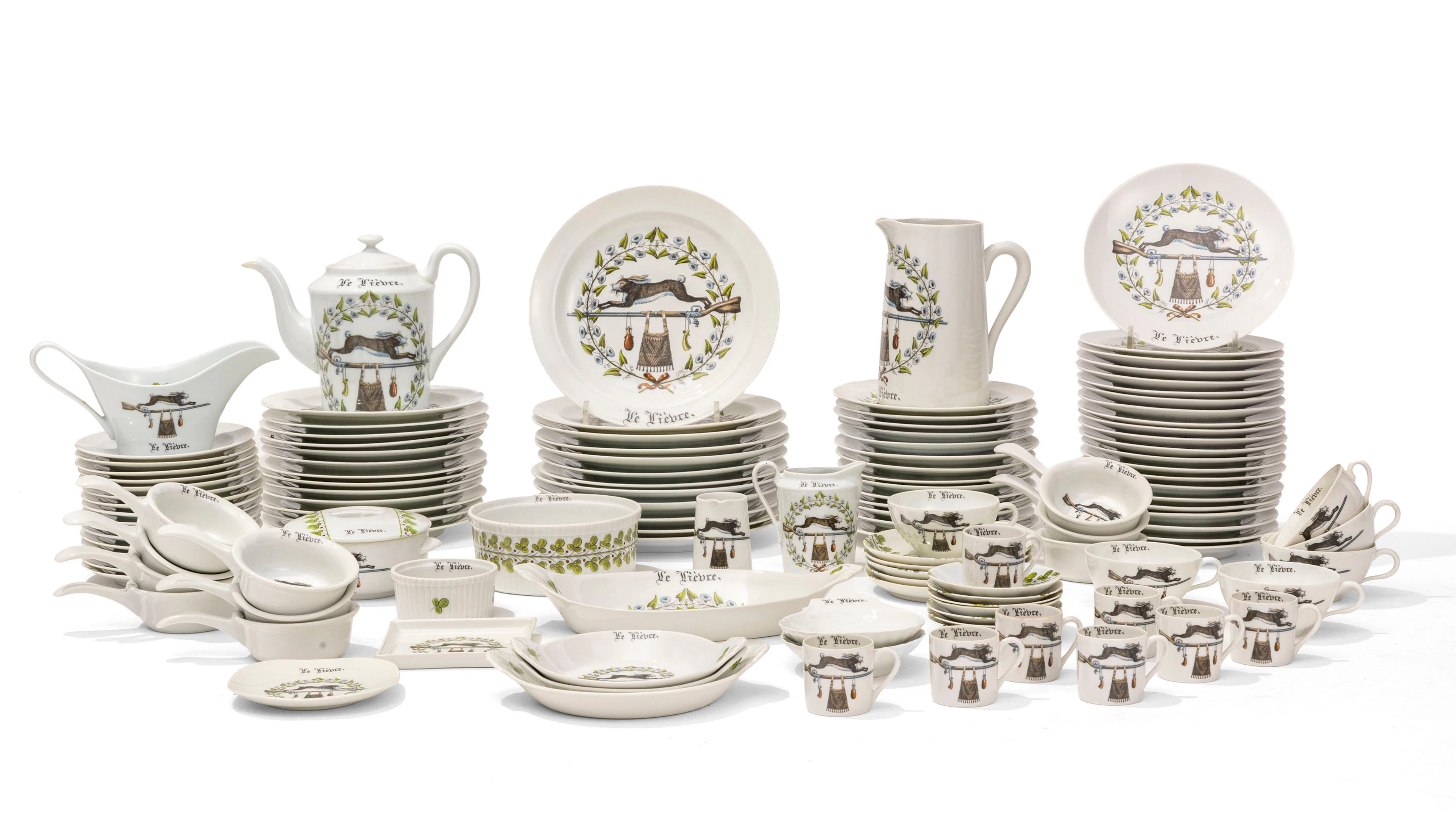 Limoges et Auteuil. Service à dîner en porcelaine, à décor de lièvre