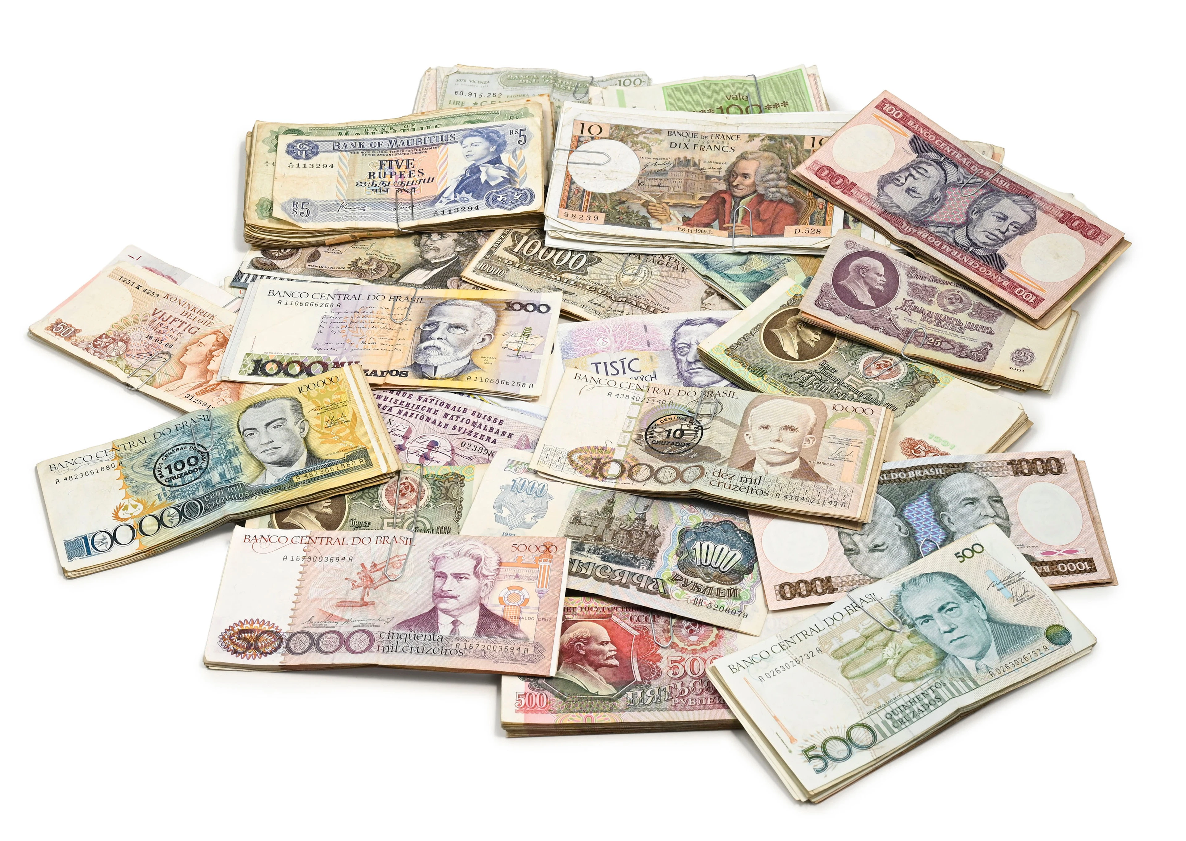 "World banknotes", lot de billets de banque issus de nombreux pays