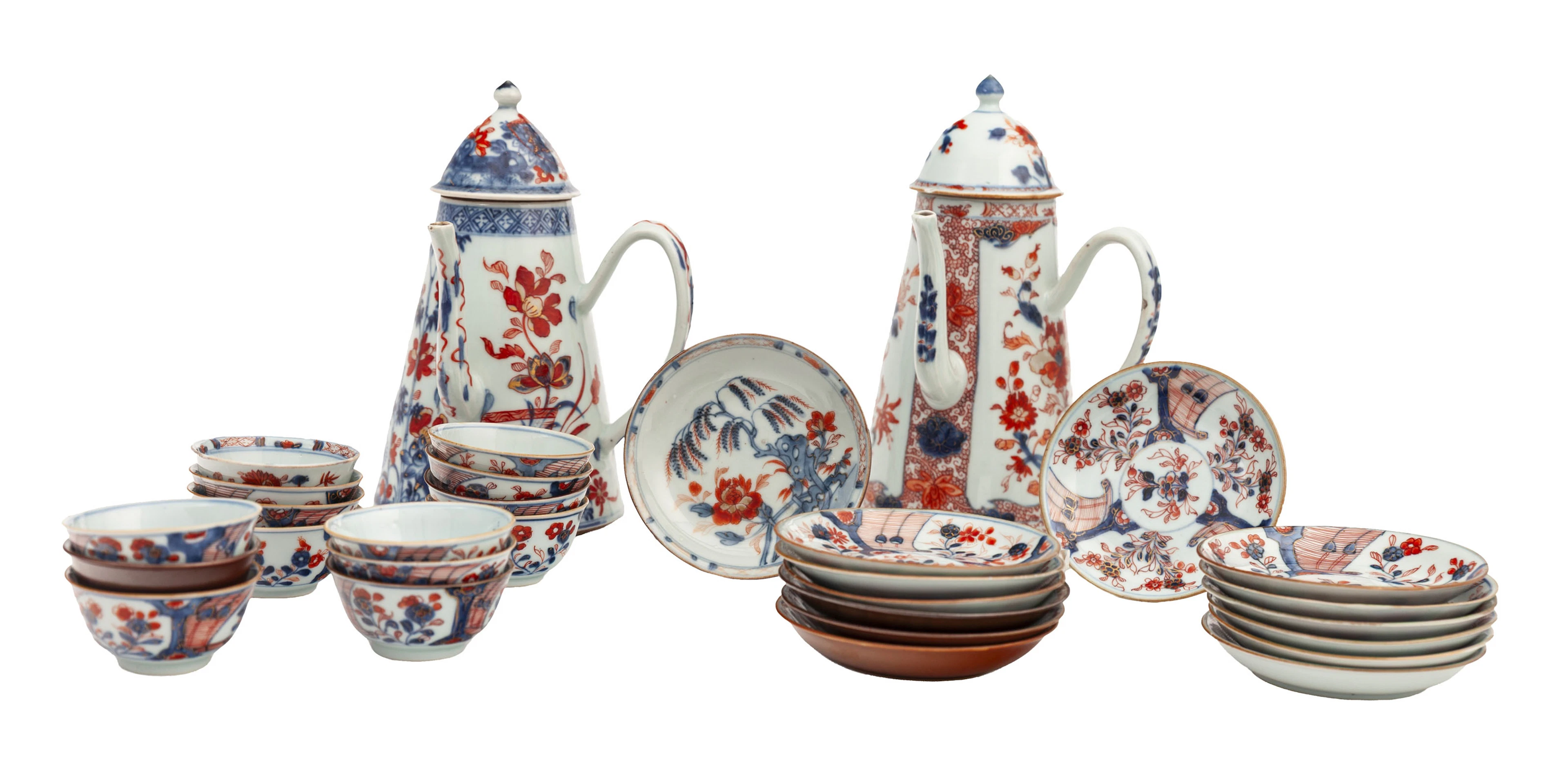 Ensemble de 14 coupes, 14 soucoupes et 2 cafetières en porcelaine