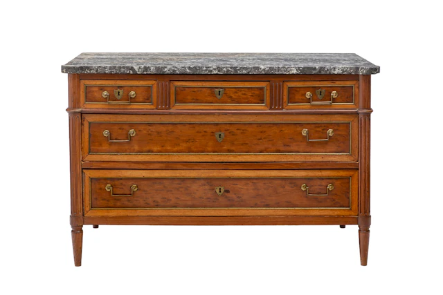 Commode d'époque Louis XVI, en acajou et placage d'acajou moucheté