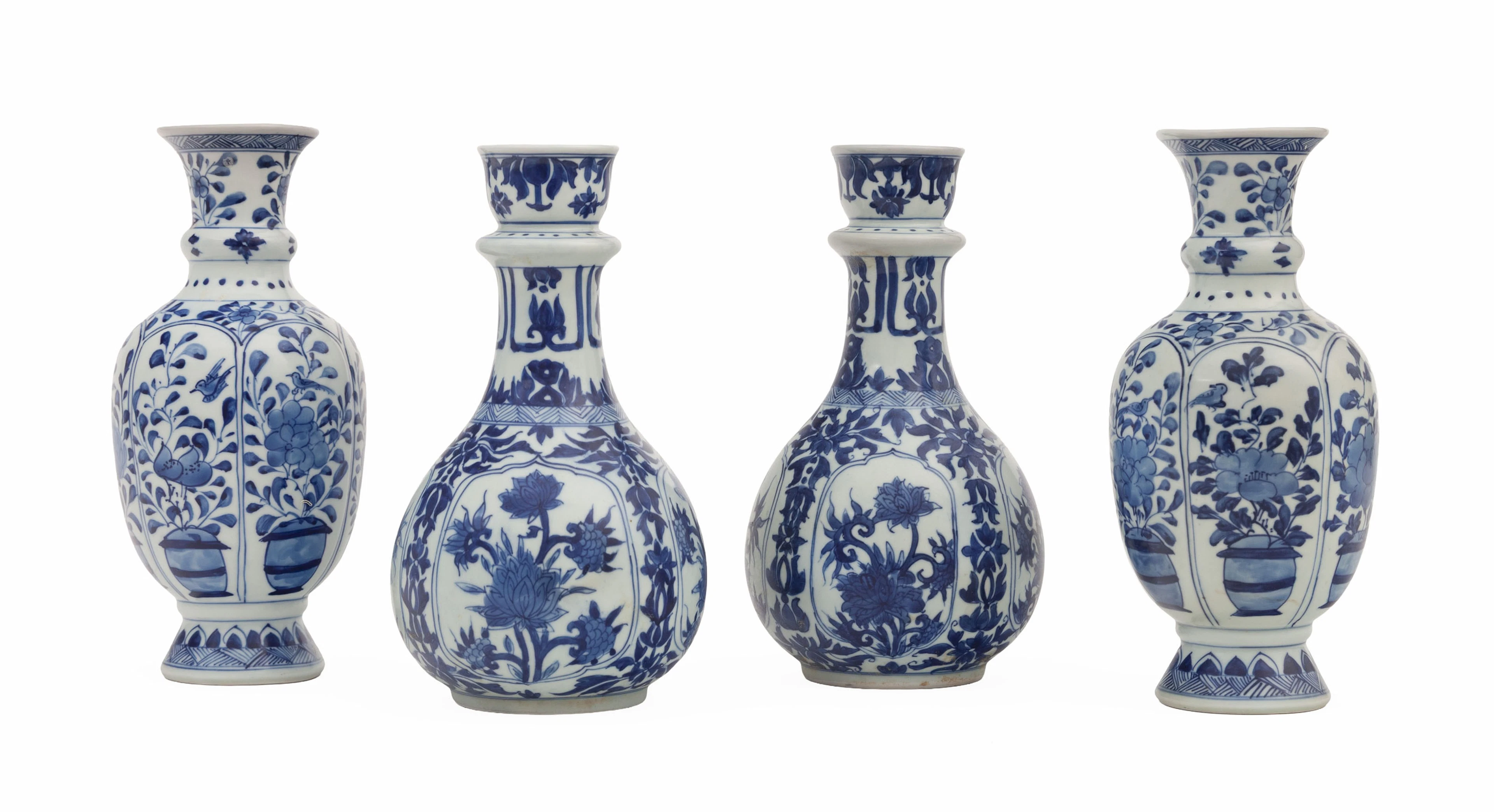 Ensemble de 4 vases en porcelaine, Chine, dynastie Qing, décor en