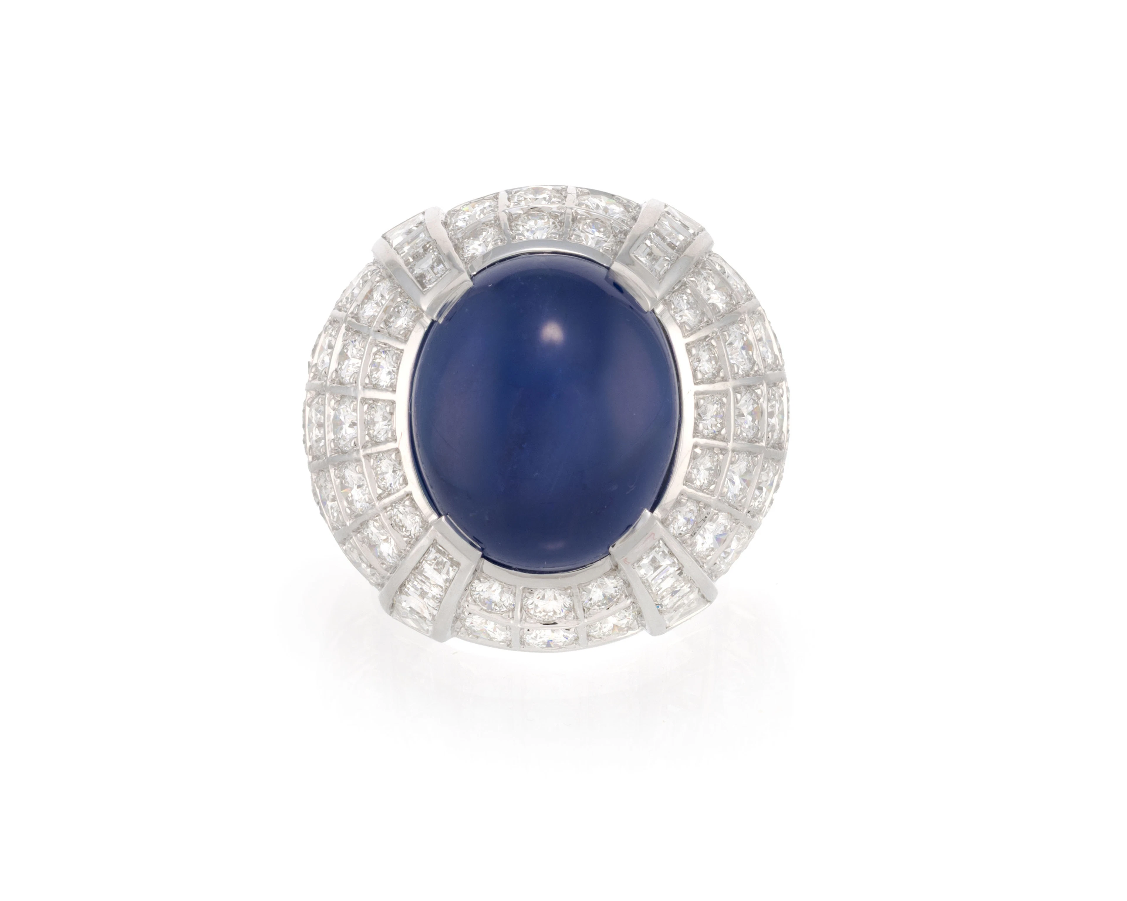 Boucheron, bague or gris 750 sertie d'un saphir étoilé (env. 23 ct)