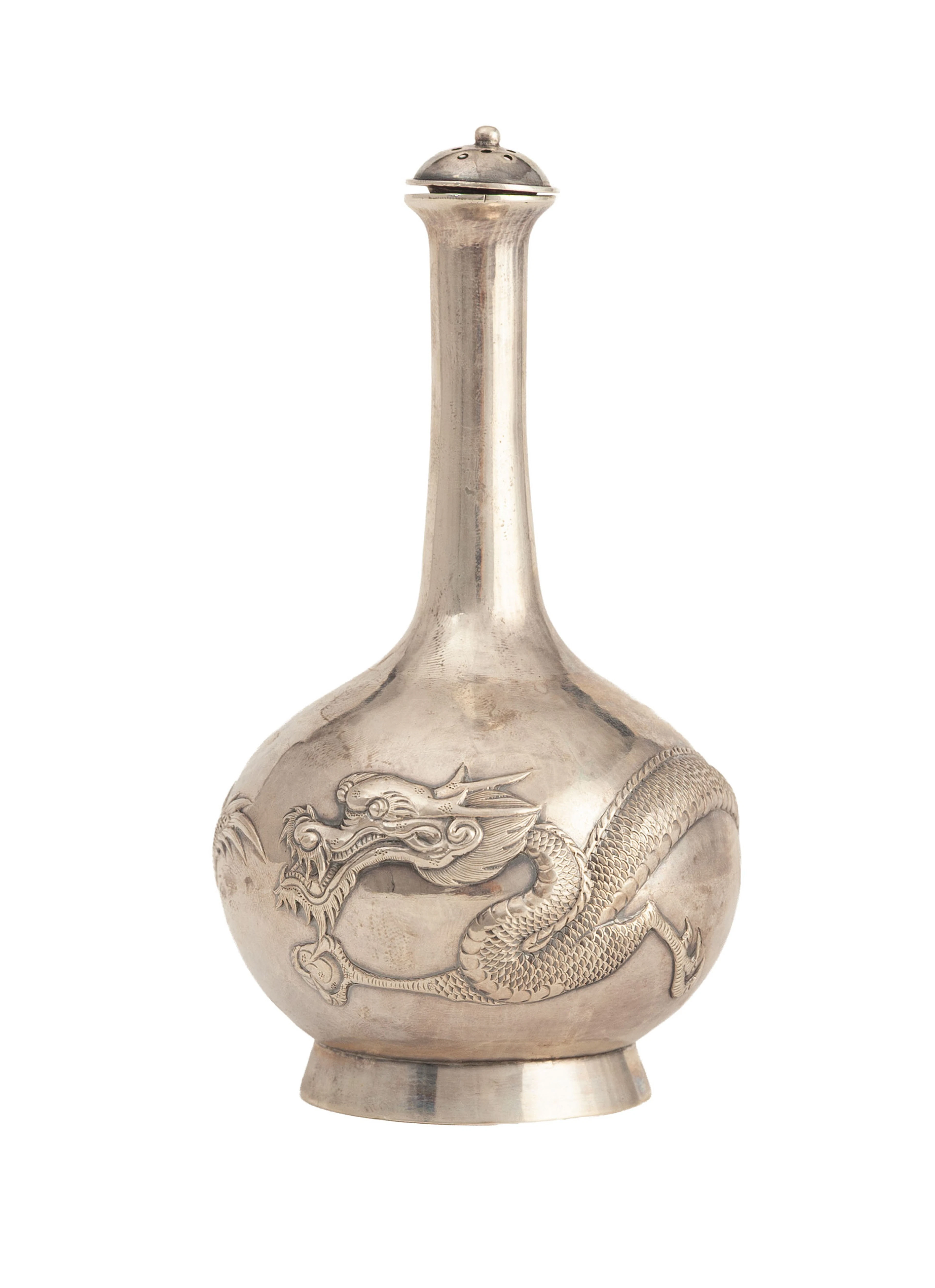 Salière en argent, Chine, fin XIX-début XXe s., décor de dragon en