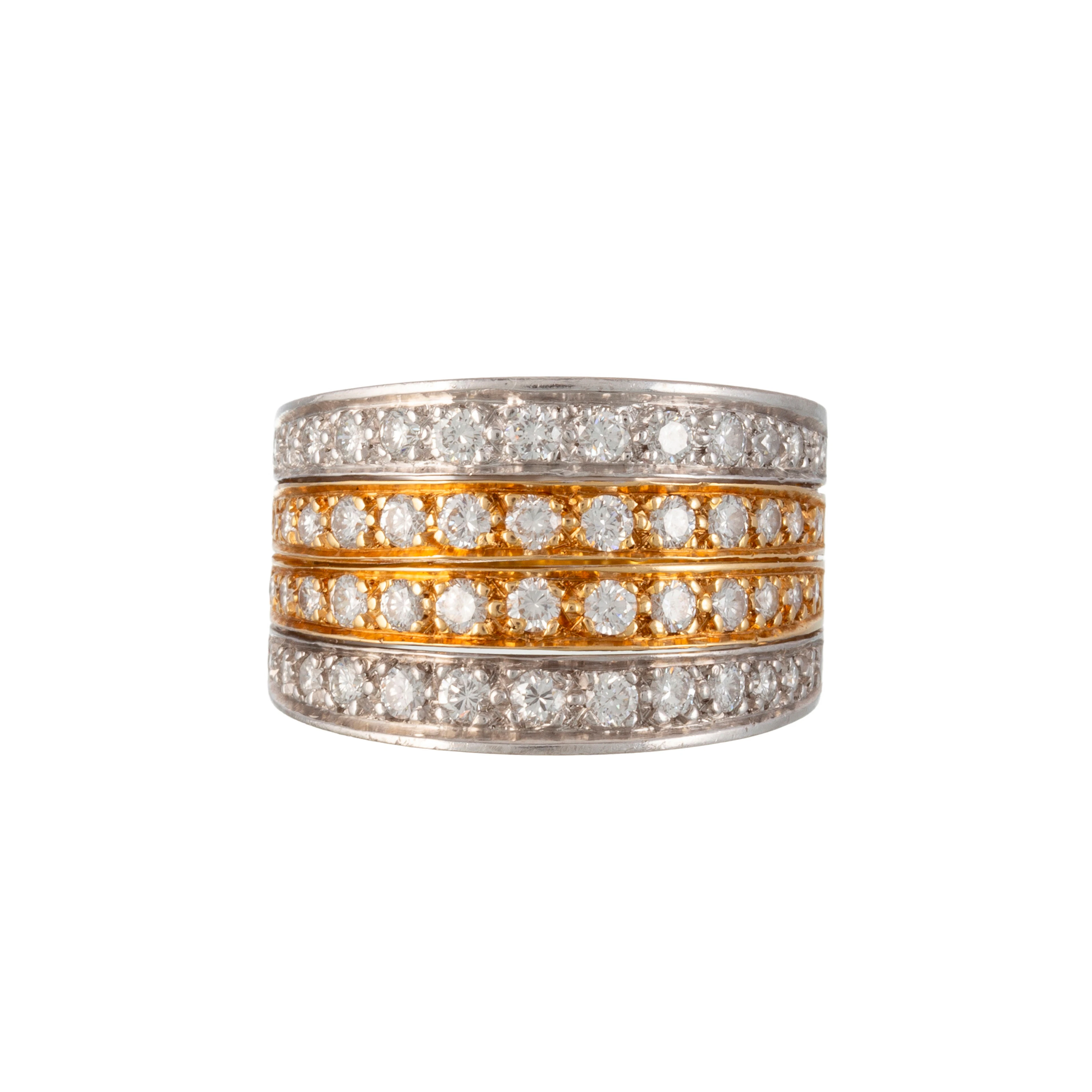 Bague or et or gris 750 formant quatre lignes serties de diamants