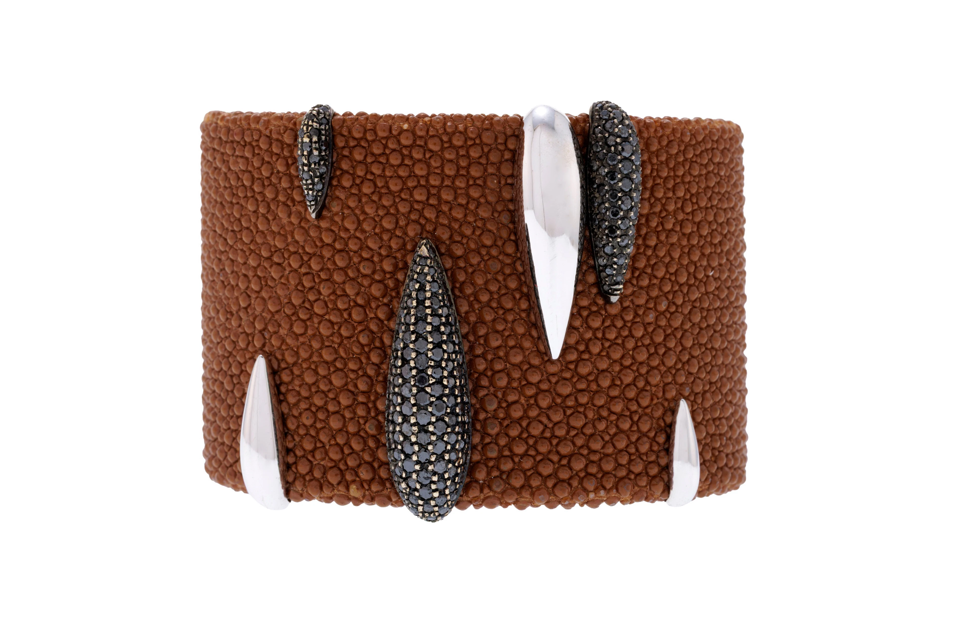 De Grisogono, bracelet manchette en galuchat marron orné d'éléments