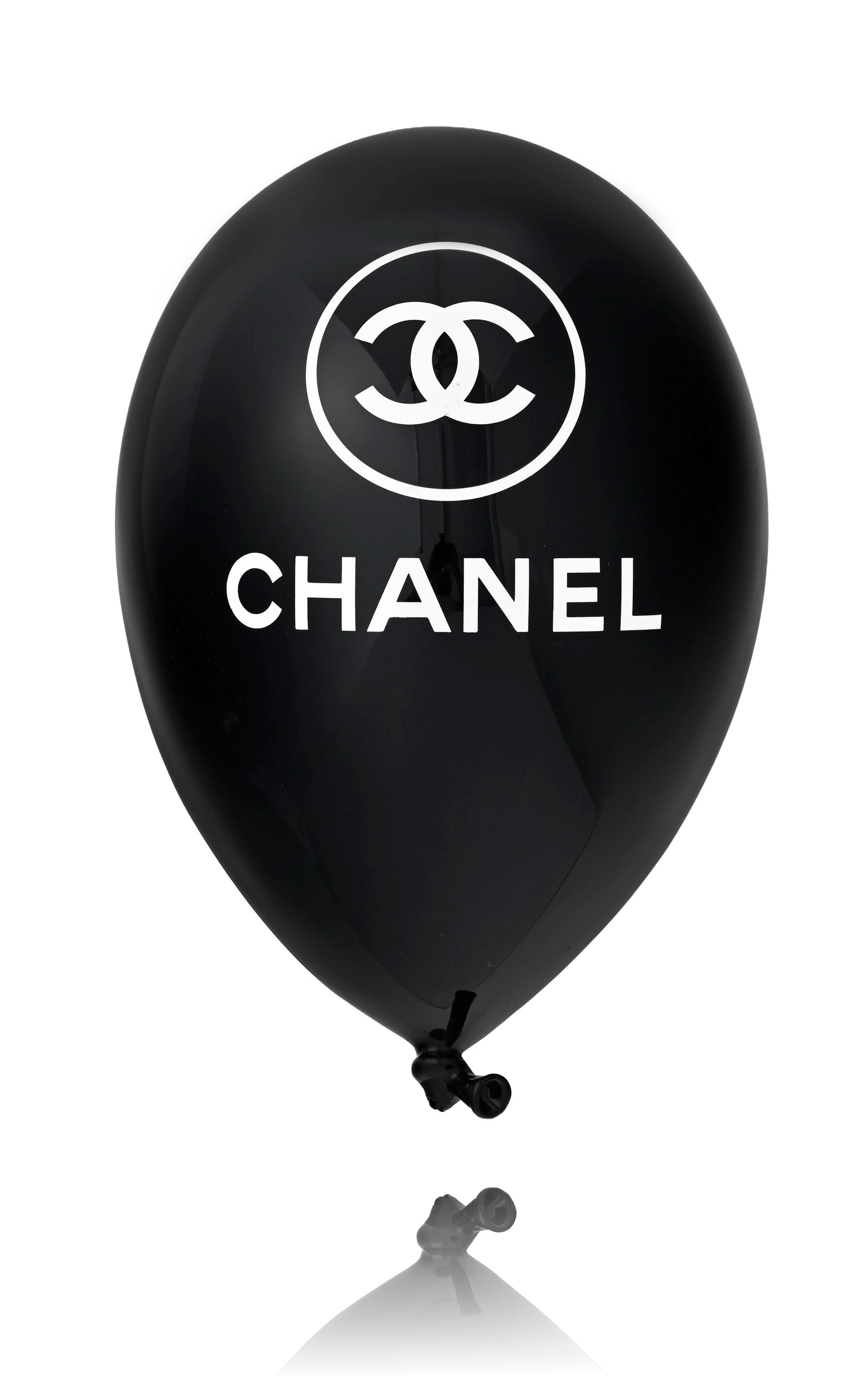 Géraldine Morin (1976), Ballon noir, dans le goût de Chanel, sculpture