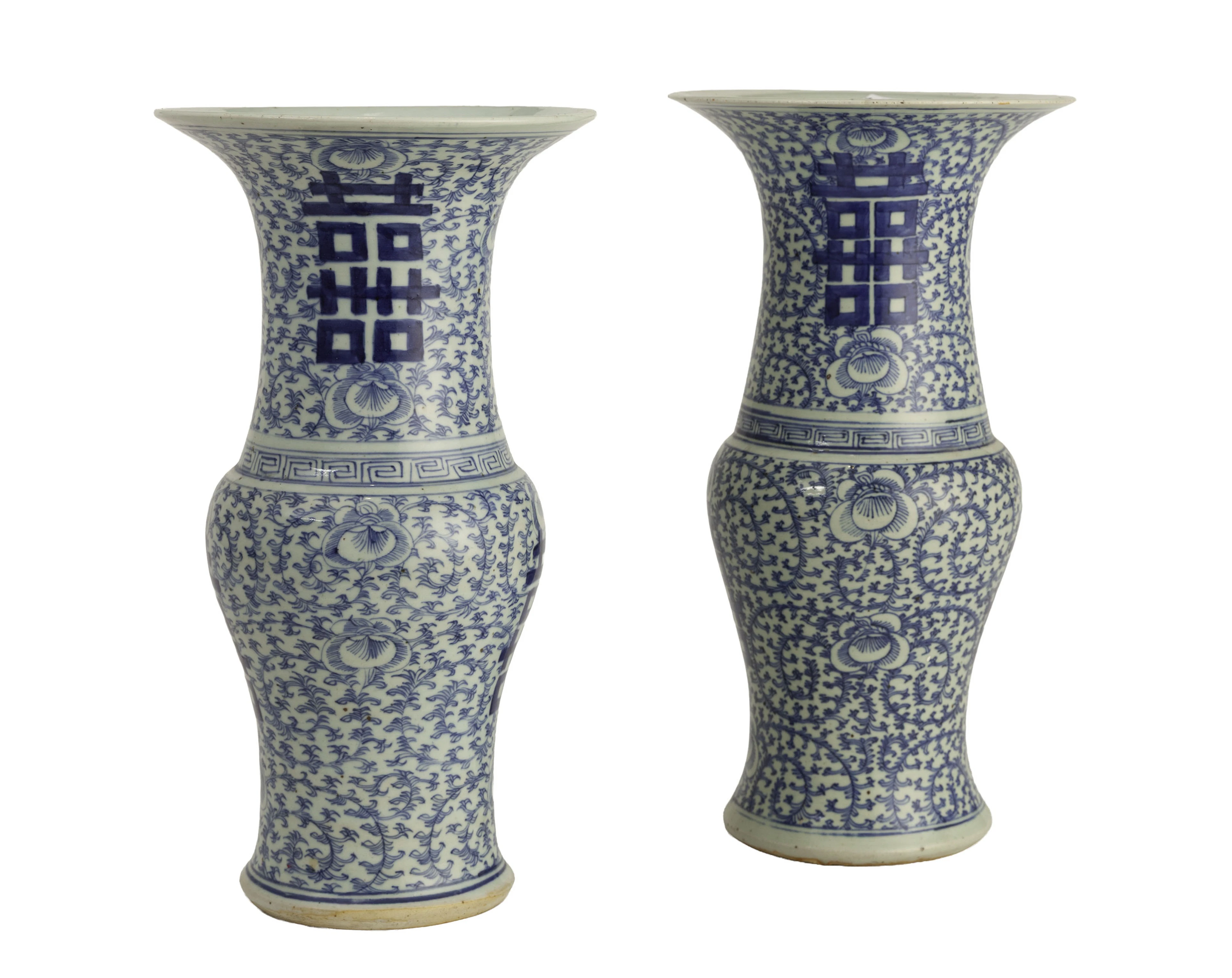 Paire de vases en porcelaine, Chine, XIX-XXe s., décor en bleu de