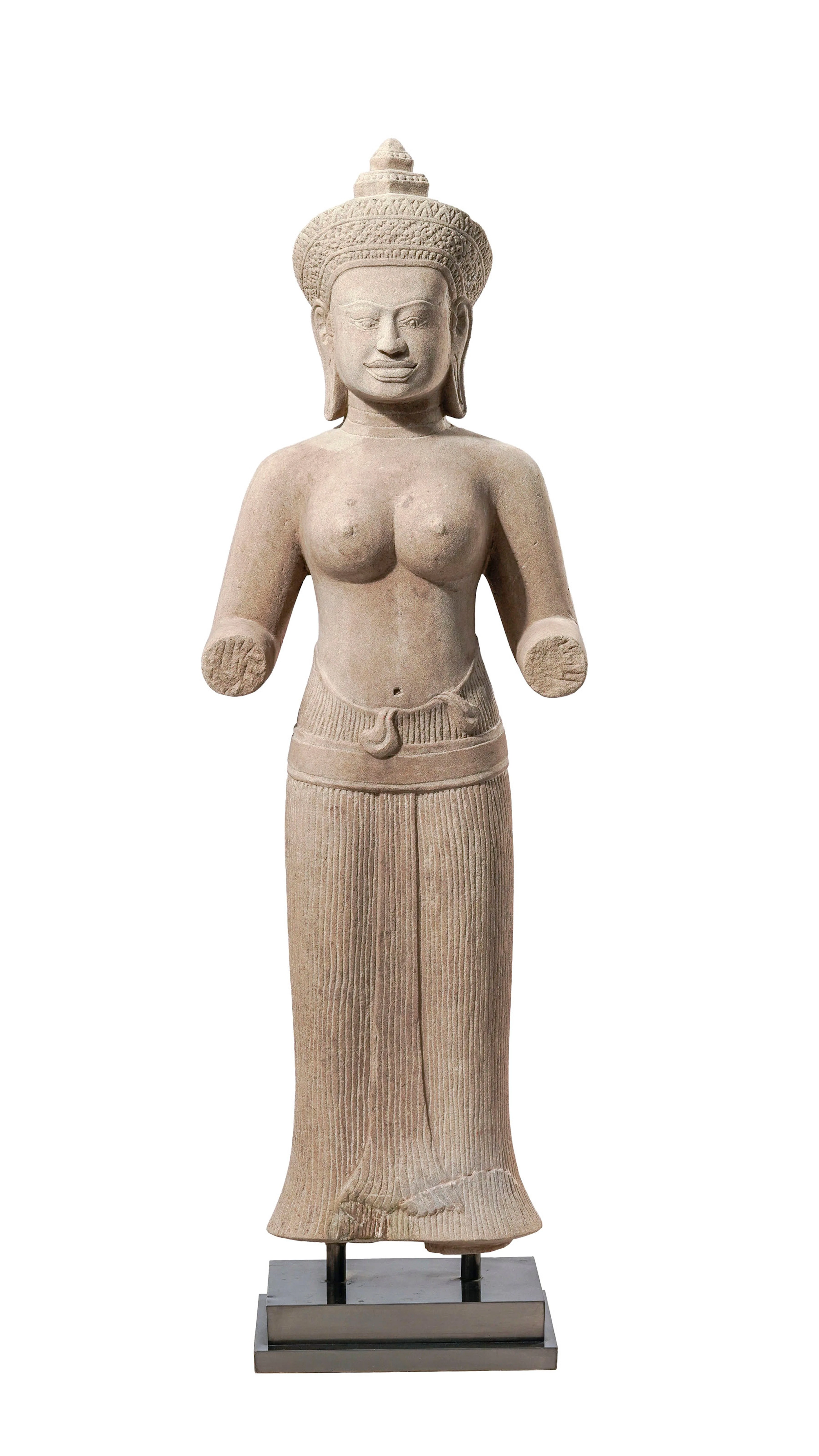 Uma debout, sculpture en grès, Cambodge, moderne, vêtue d'un long