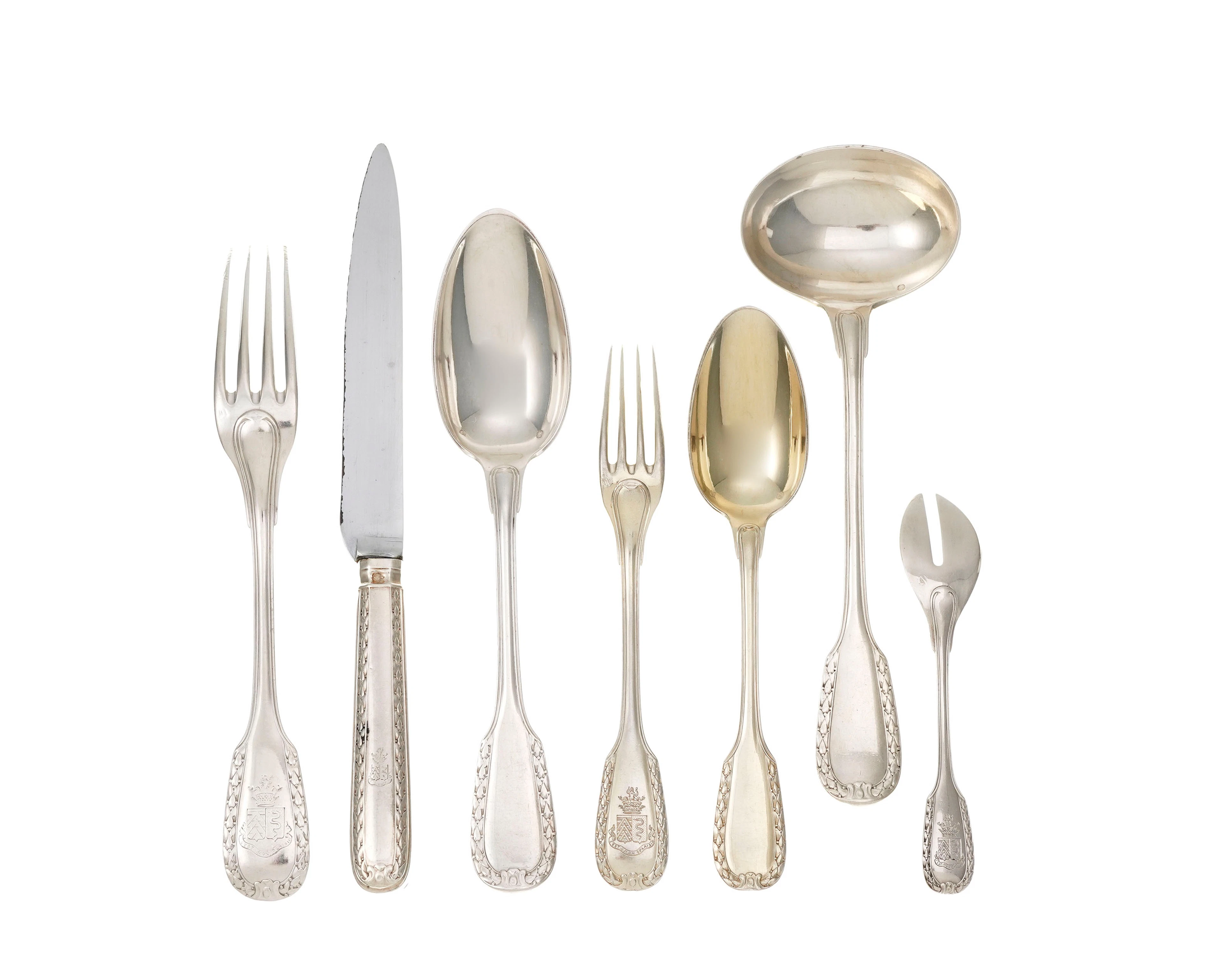 Partie de ménagère de style Louis XVI en argent et vermeil Minerve