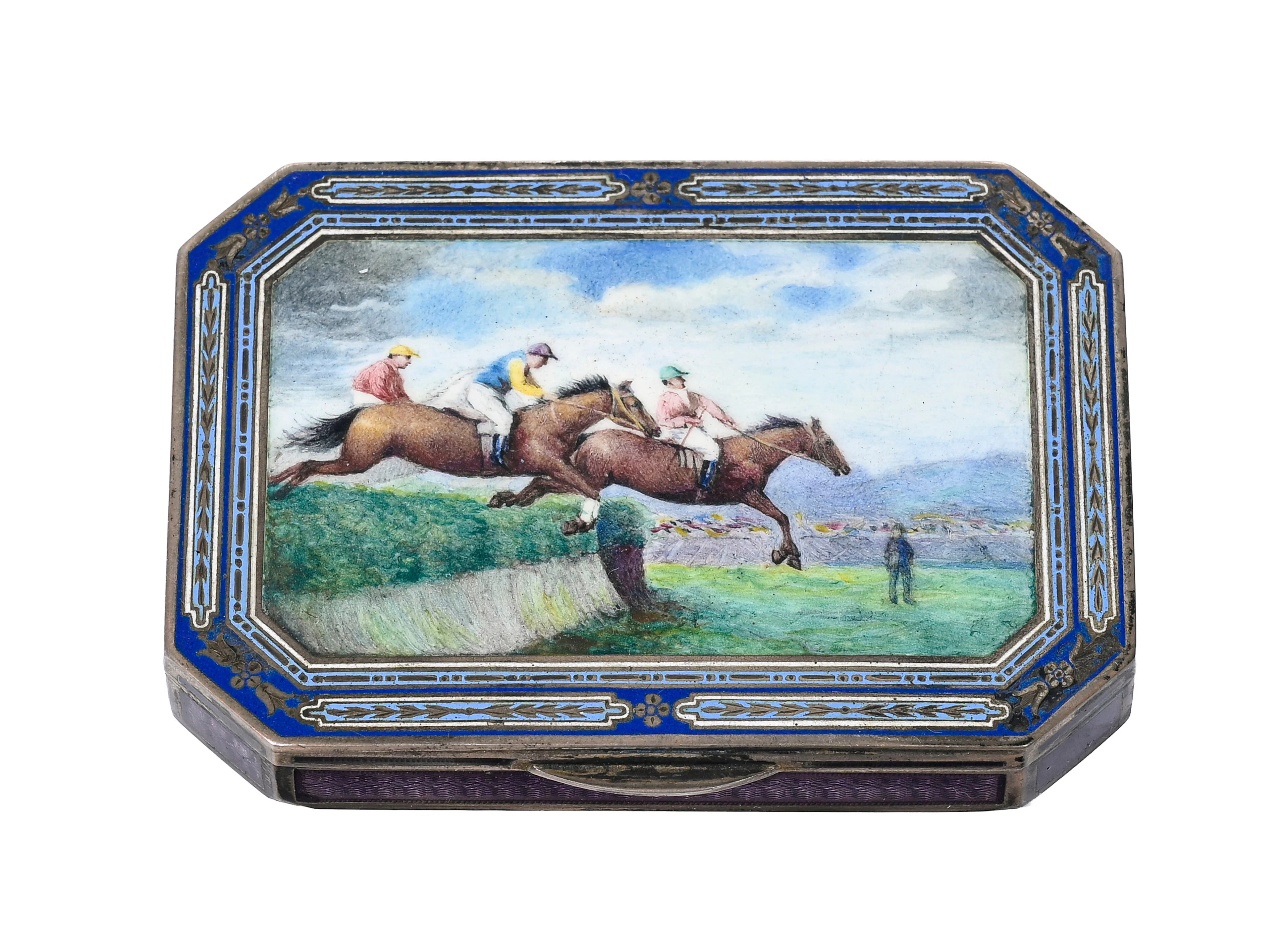 Tabatière en argent avec scène de steeplechase en plein émail, 5,8x8