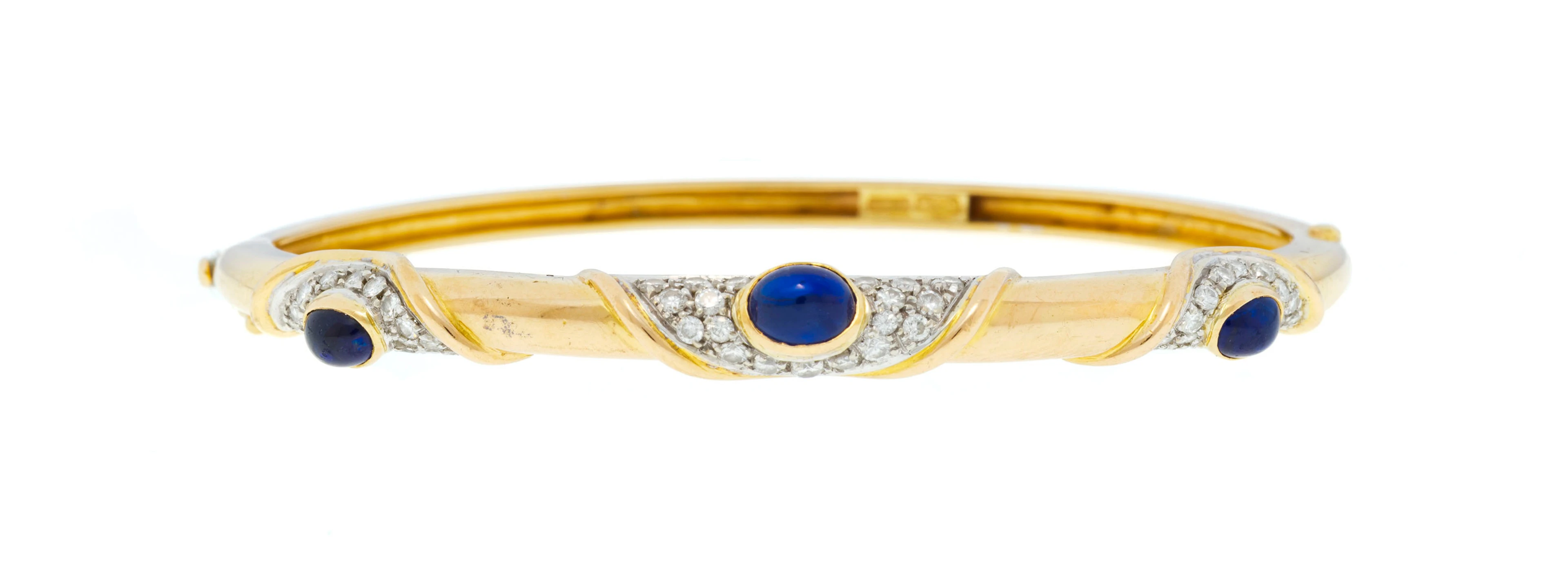 Bracelet rigide 2 ors 750 serti de 3 cabochons de saphir entourés