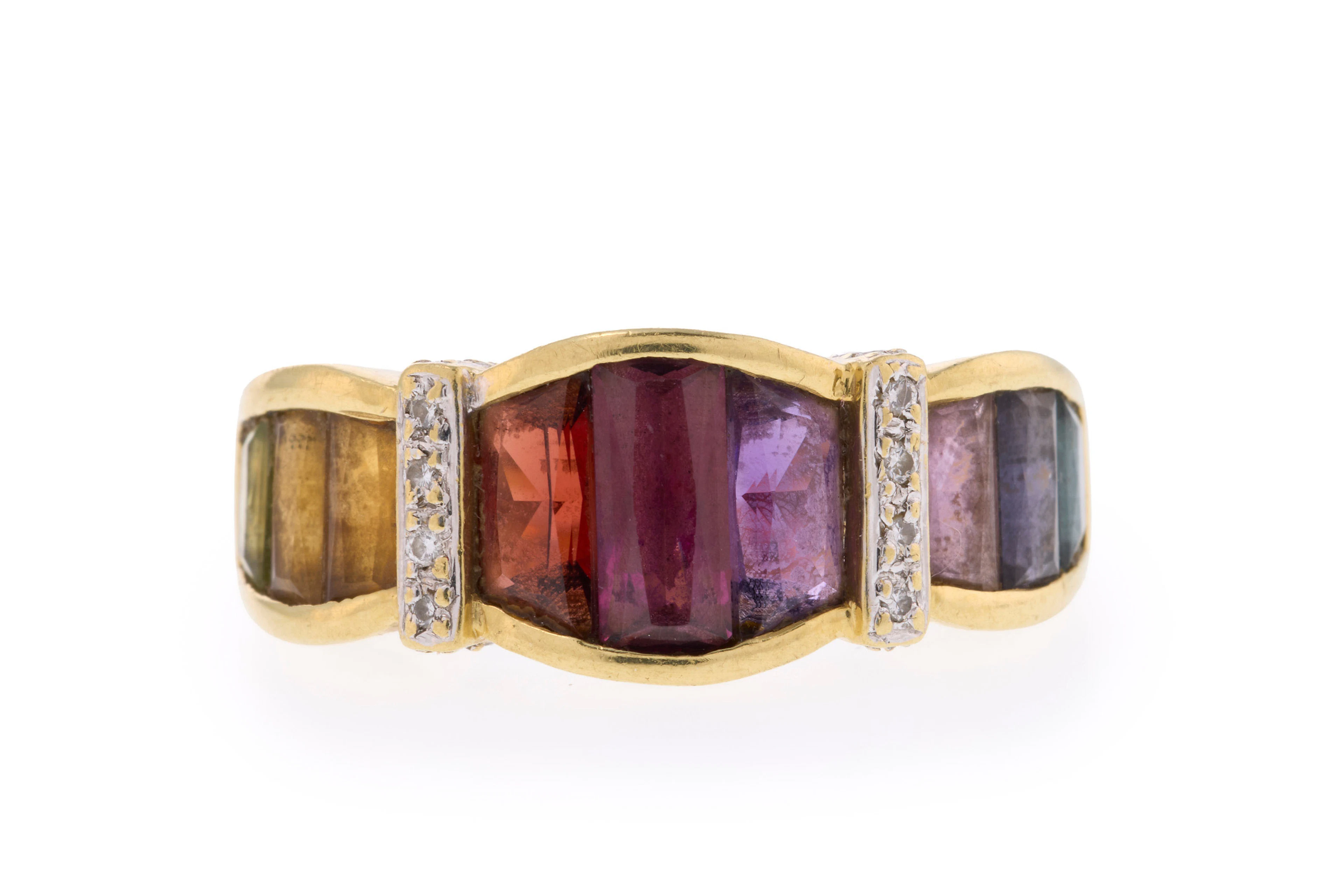 Bague or 750 sertie d'un arc-en-ciel composé de diverses pierres dont