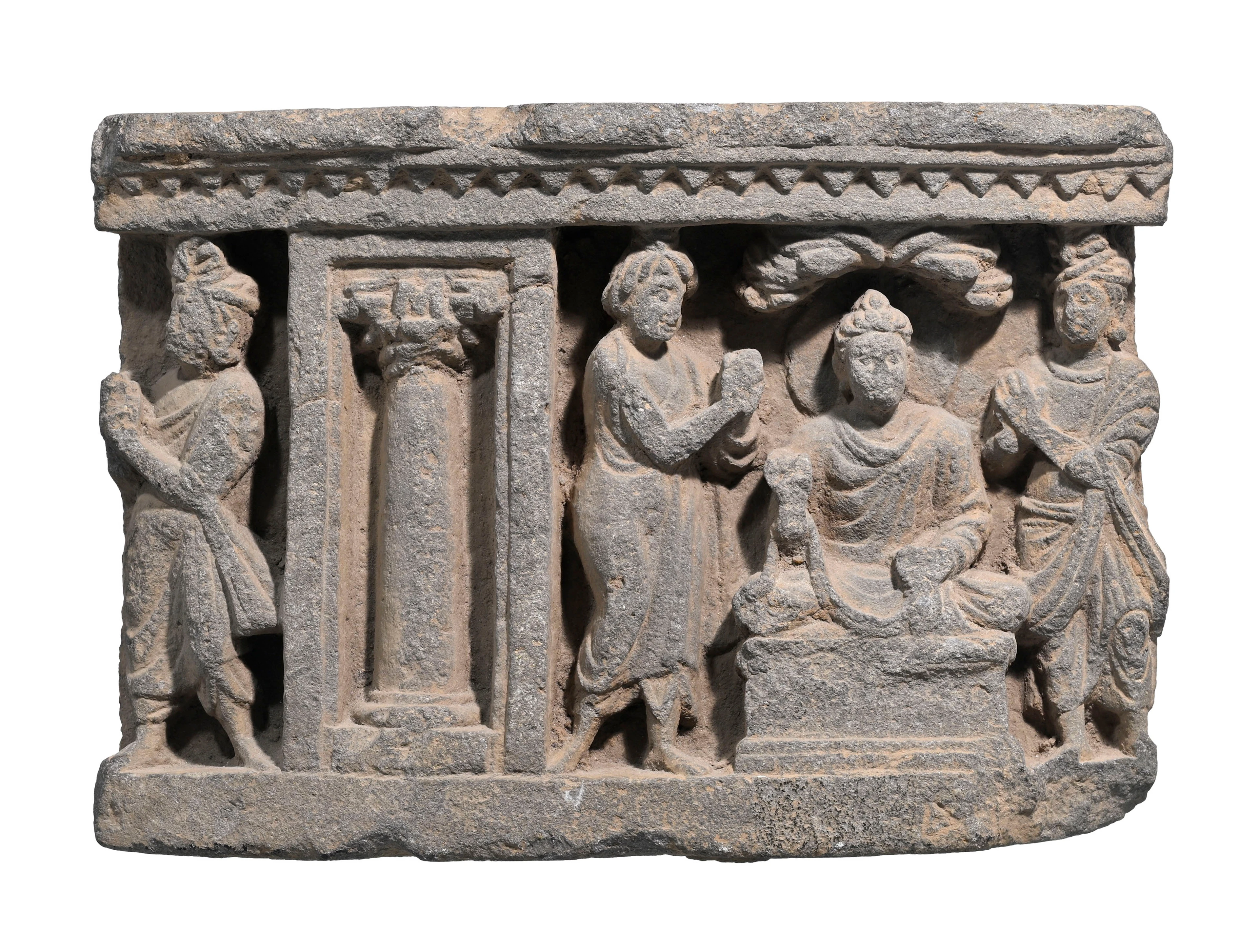 Élément architectural en schiste gris, sculpté en bas-relief, Gandhara