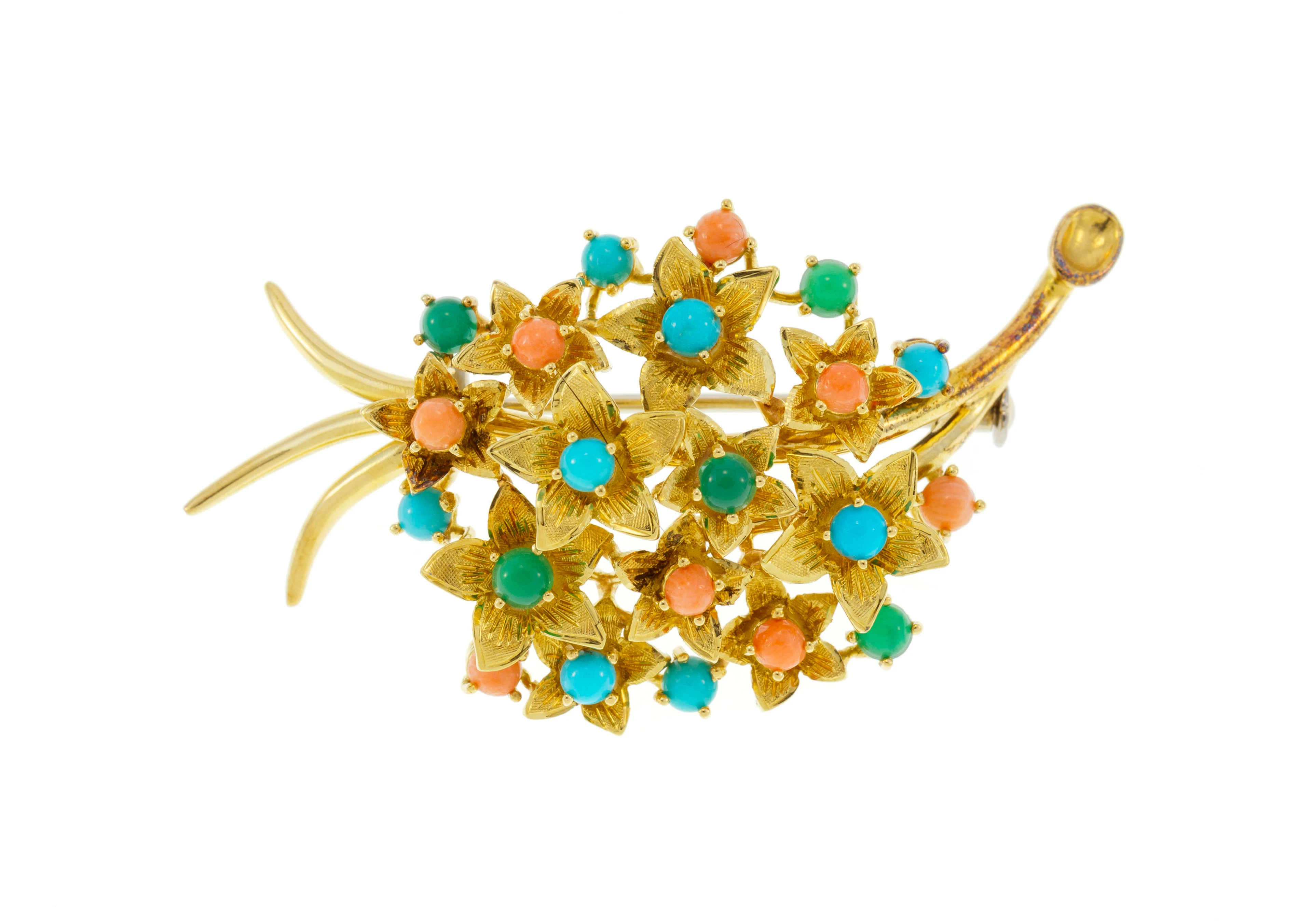 Broche bouquet or 750 à décor floral sertie de cabochons de chrysoprase
