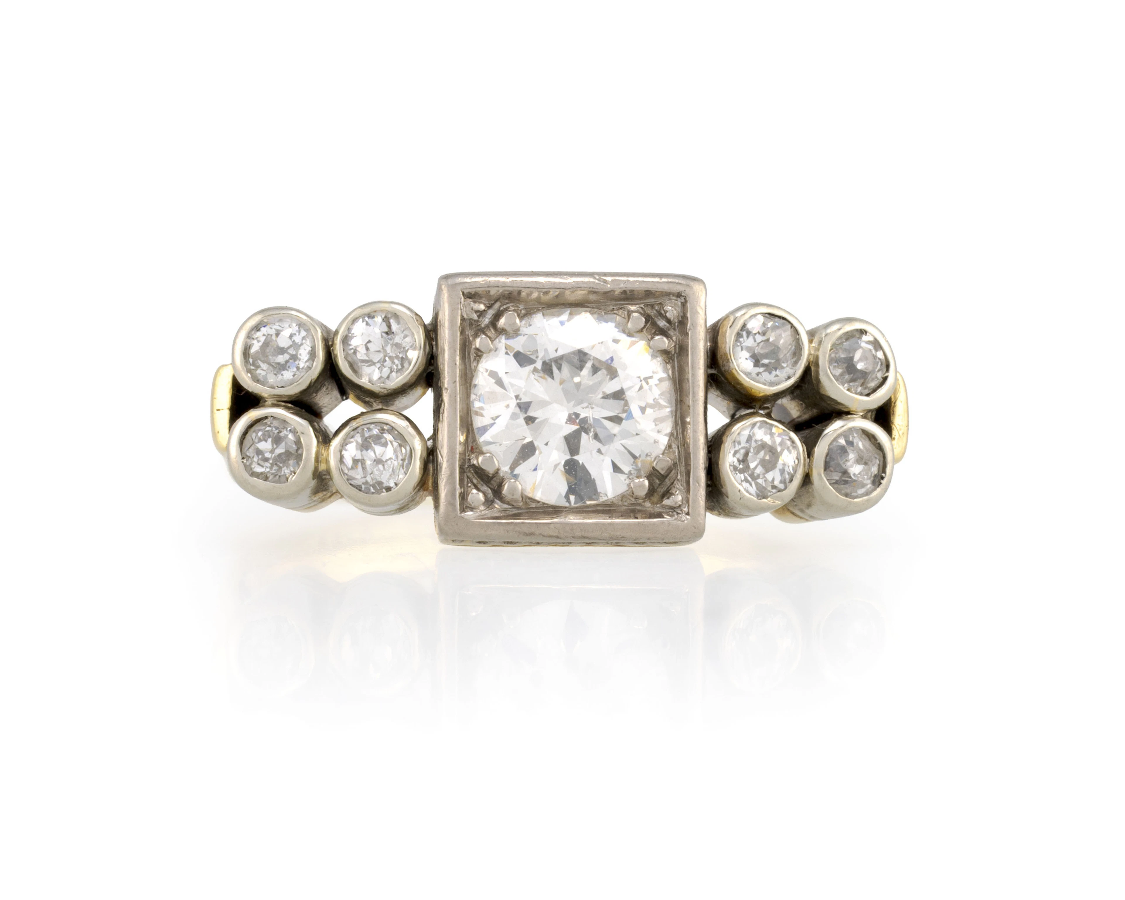 Bague années 1950 2 ors 585 sertie de diamants taille ancienne et
