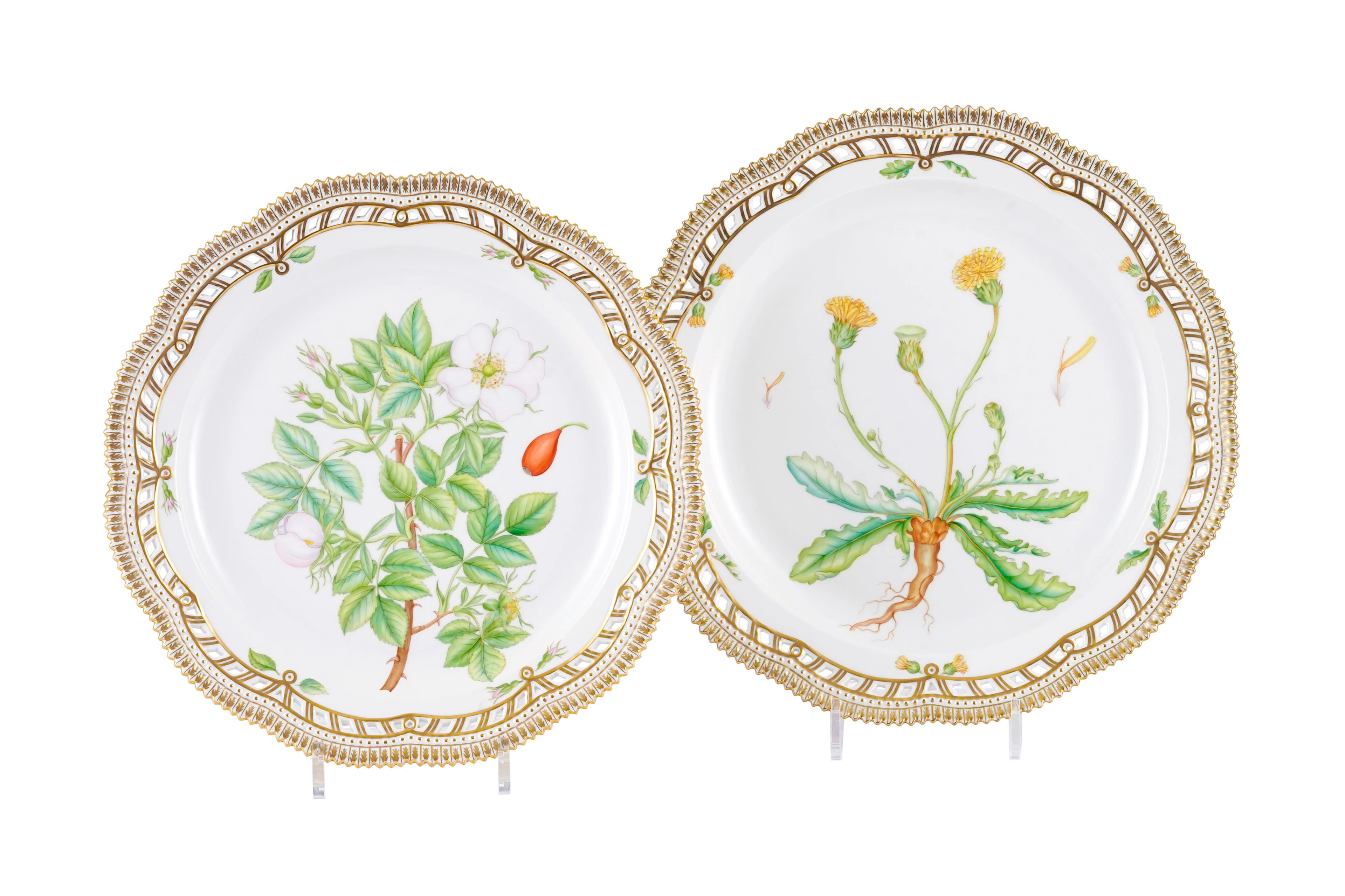 Ensemble de 2 plats ronds polylobés Flora Danica en porcelaine Royal