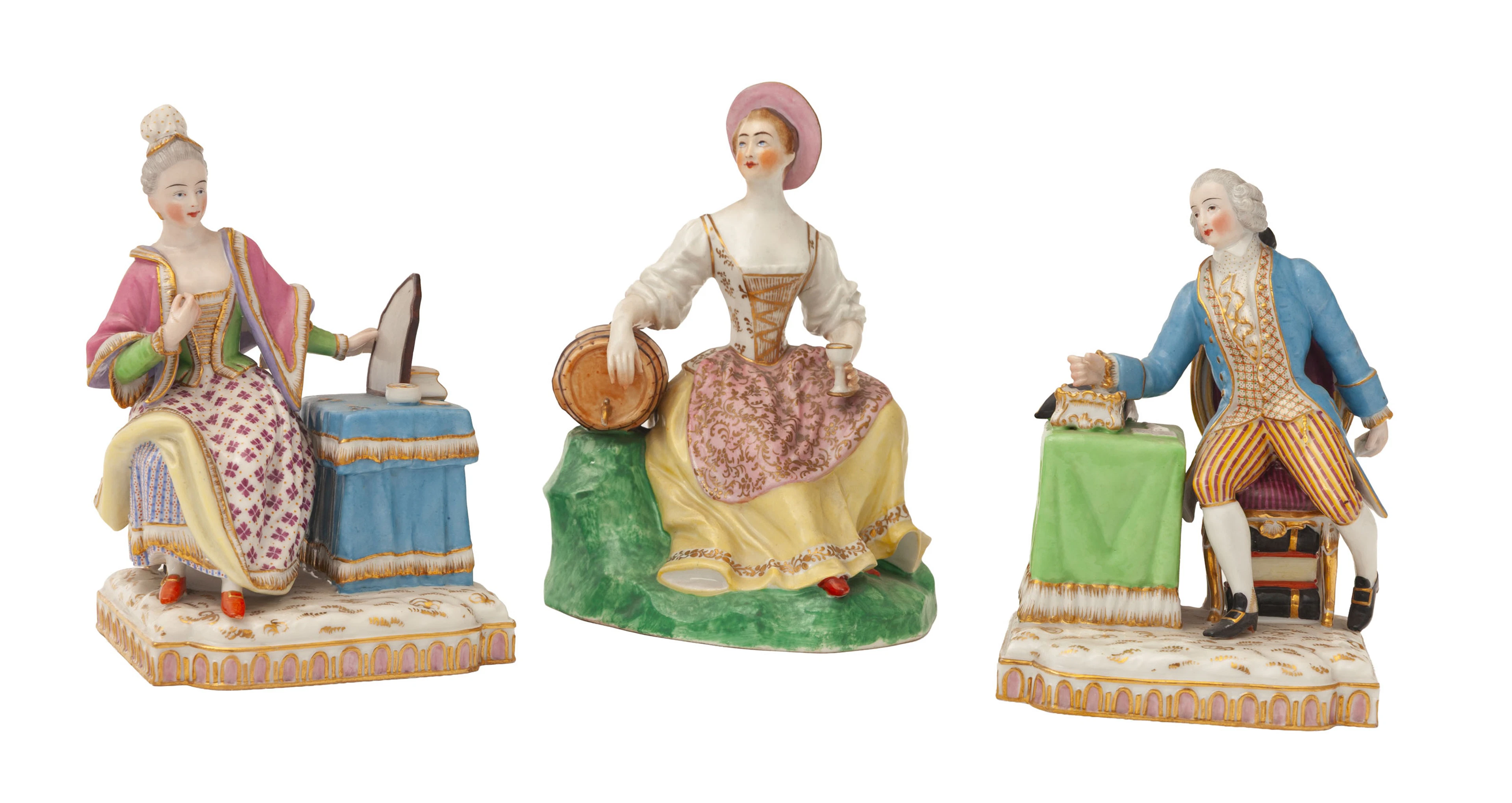 Jacob Petit. Ensemble de 3 figures assises en porcelaine, Paris, XIXe