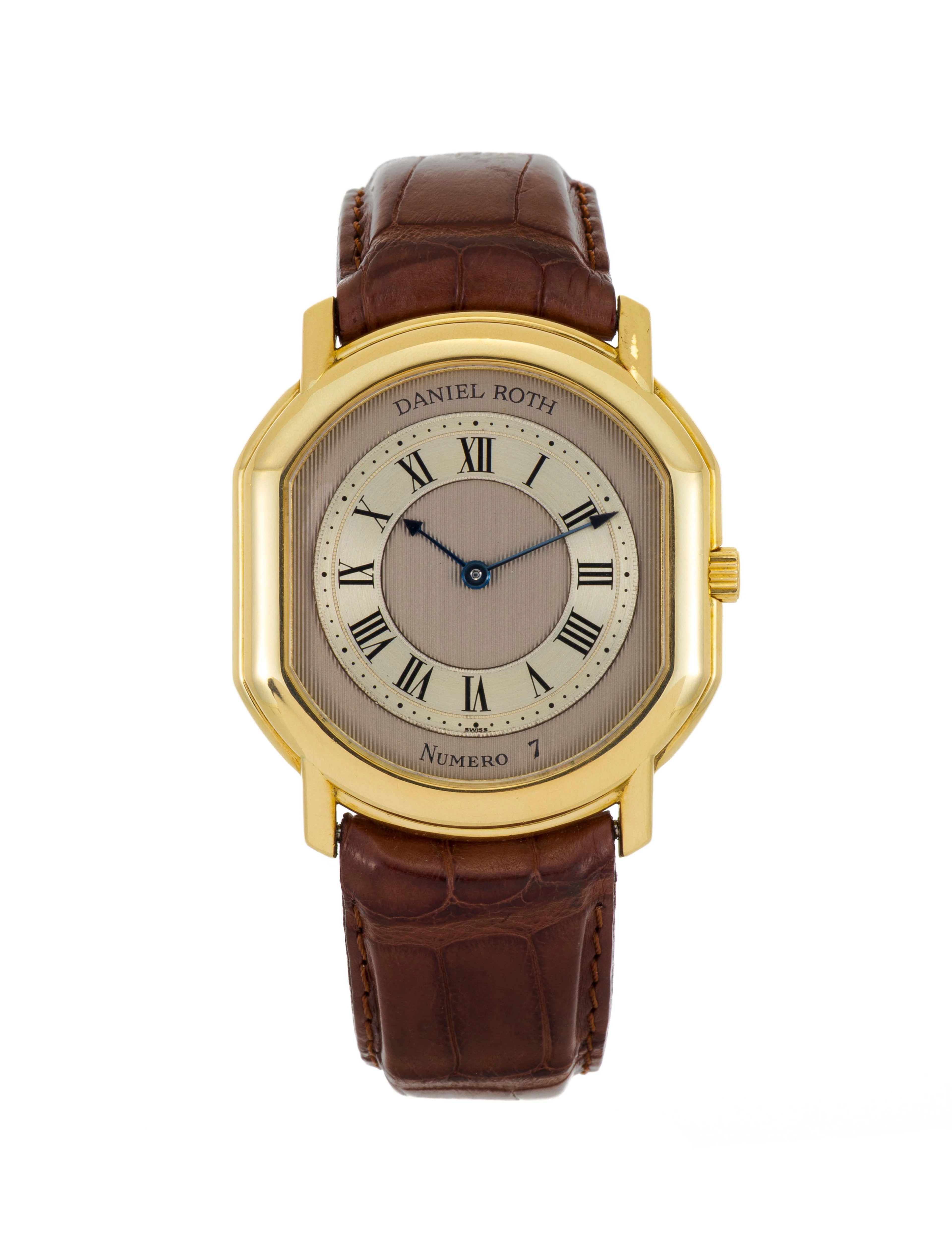 Daniel Roth, montre en or 750 Mouvement: mécanique, 35 rubis, n°82