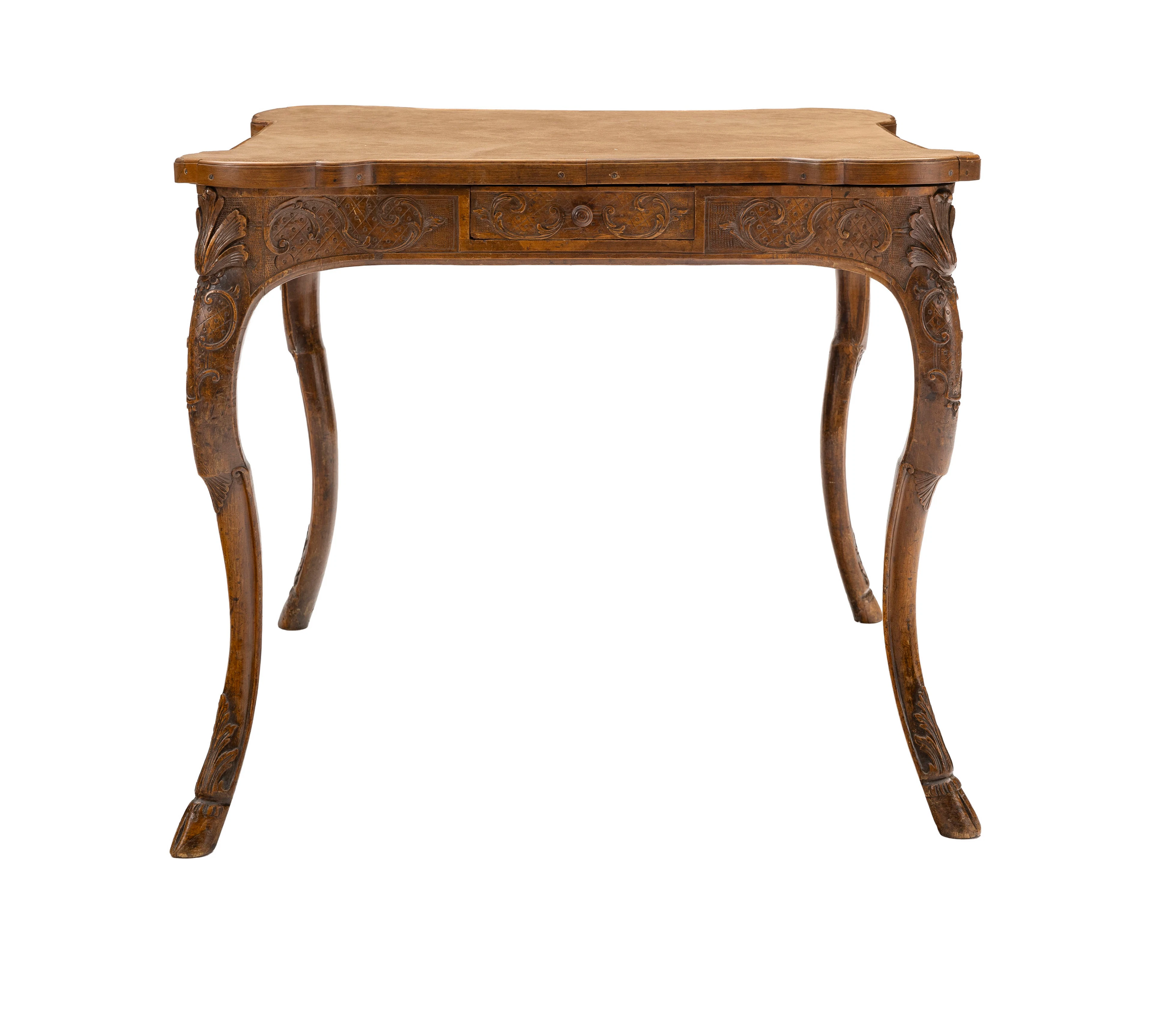 Table à jeux de style Régence, XIXe s., en bois naturel sculpté à