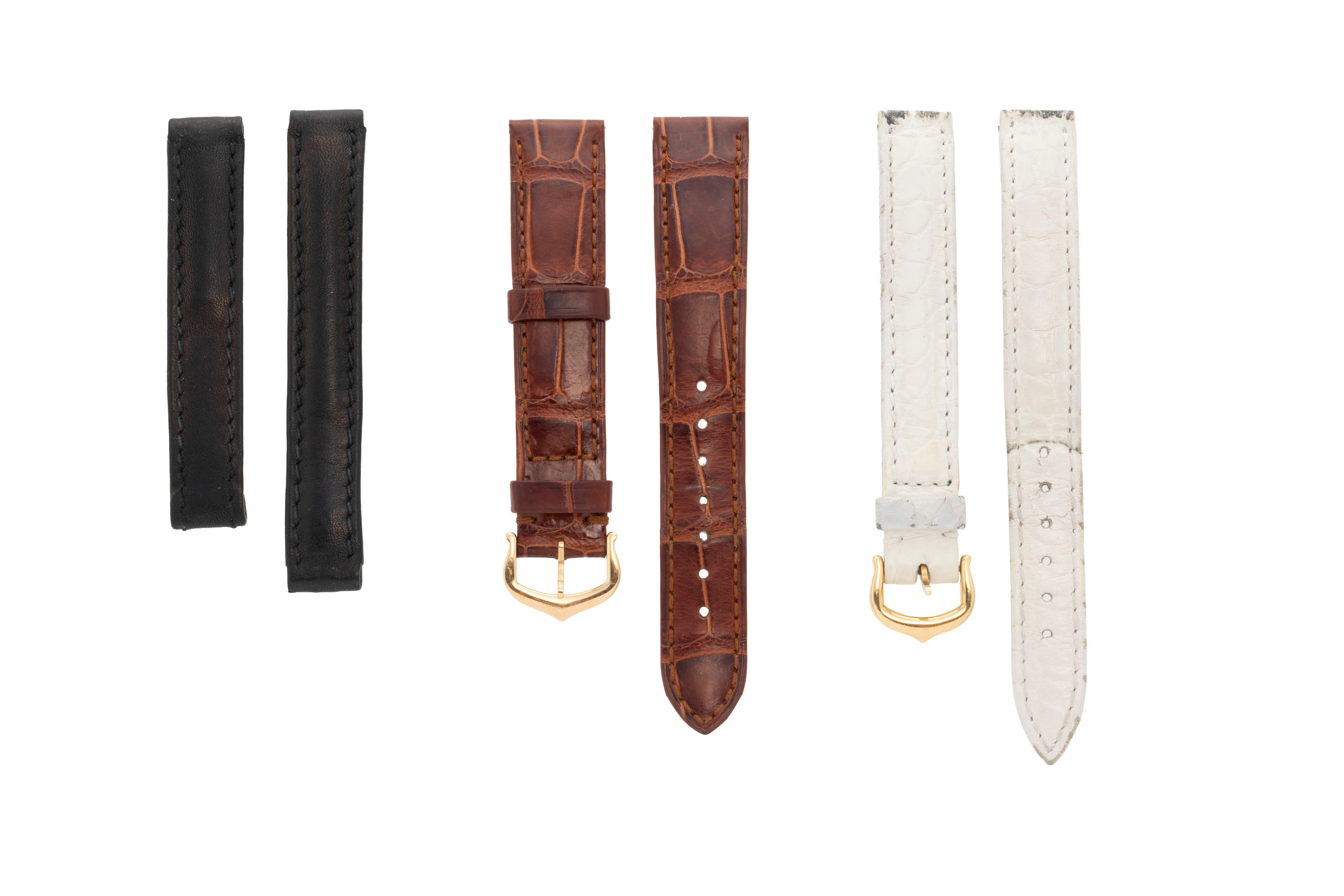 Cartier, lot de 2 boucles ardillons en or 750 et 3 bracelets respectivement