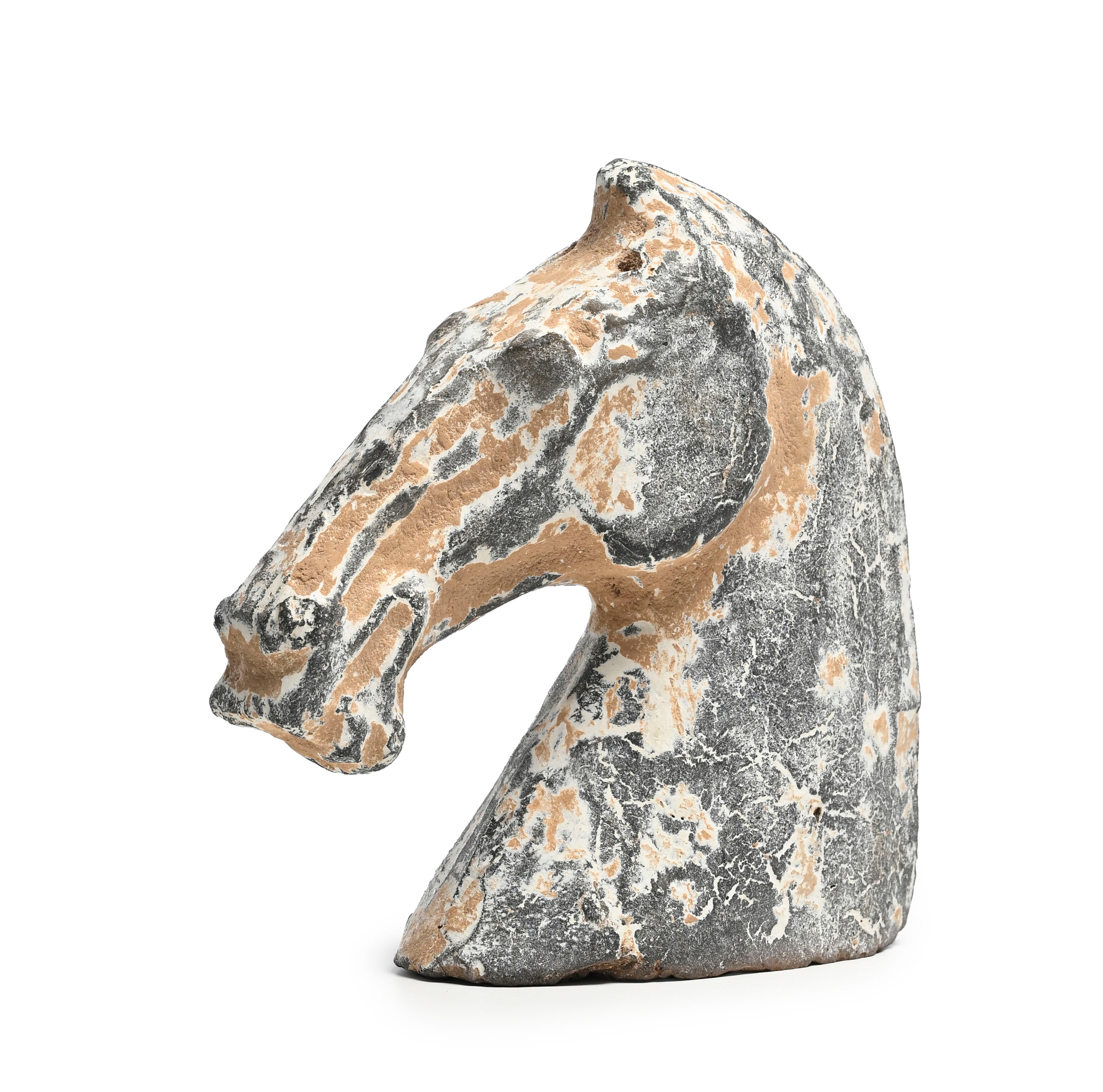 Tête de cheval en terre cuite, Chine, dynastie Han, h. 15 cm, larg.