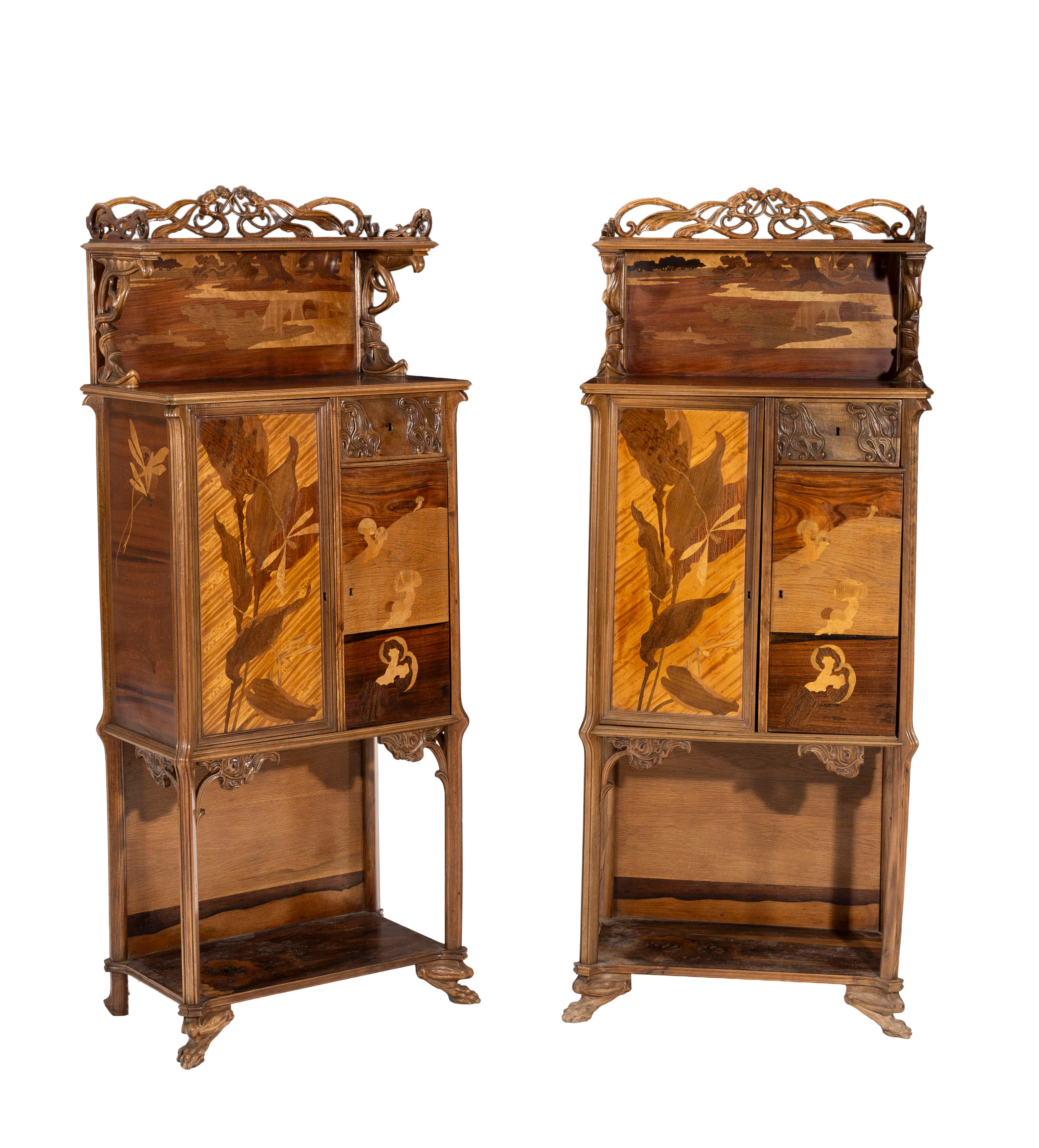 Deux cabinets dits "aux Grenouilles" d'époque Art Nouveau signés E.Gallé